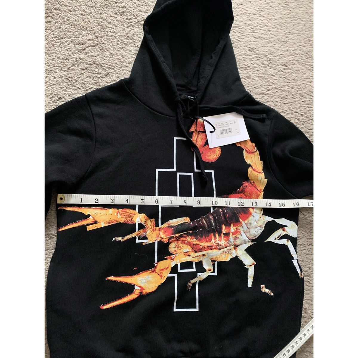 Marcelo Burlon MARCELO BURLON KIDS “SCORPION” LOGO HOODIE Size US XXS / EU 40 - 9 Thumbnail