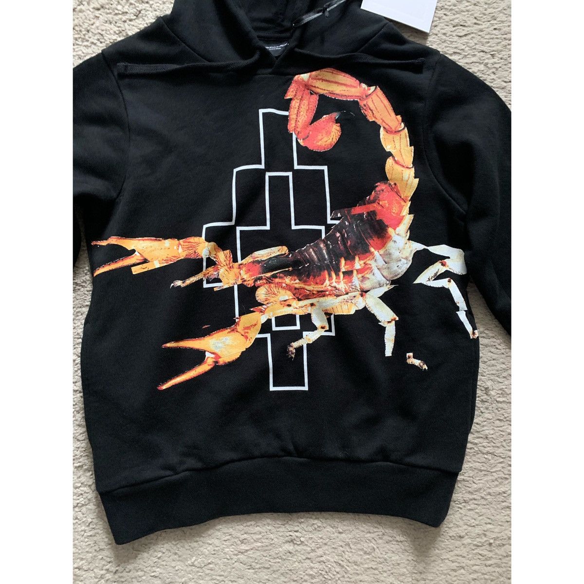 Marcelo Burlon MARCELO BURLON KIDS “SCORPION” LOGO HOODIE Size US XXS / EU 40 - 2 Thumbnail