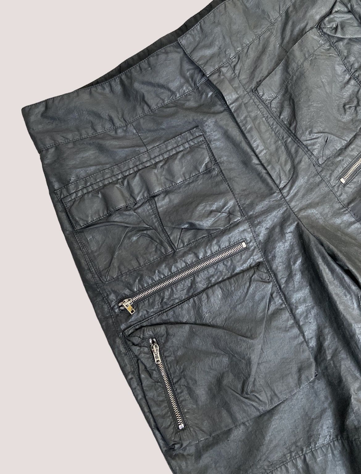 1017 ALYX 9SM Multi Pocket Wax Coated Tactical Shorts Size US 31 - 2 Thumbnail