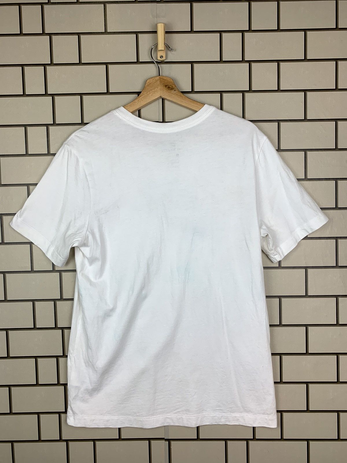 Nike × Vintage Vintage Nike Camo Big Logo Size US L / EU 52-54 / 3 - 4 Thumbnail