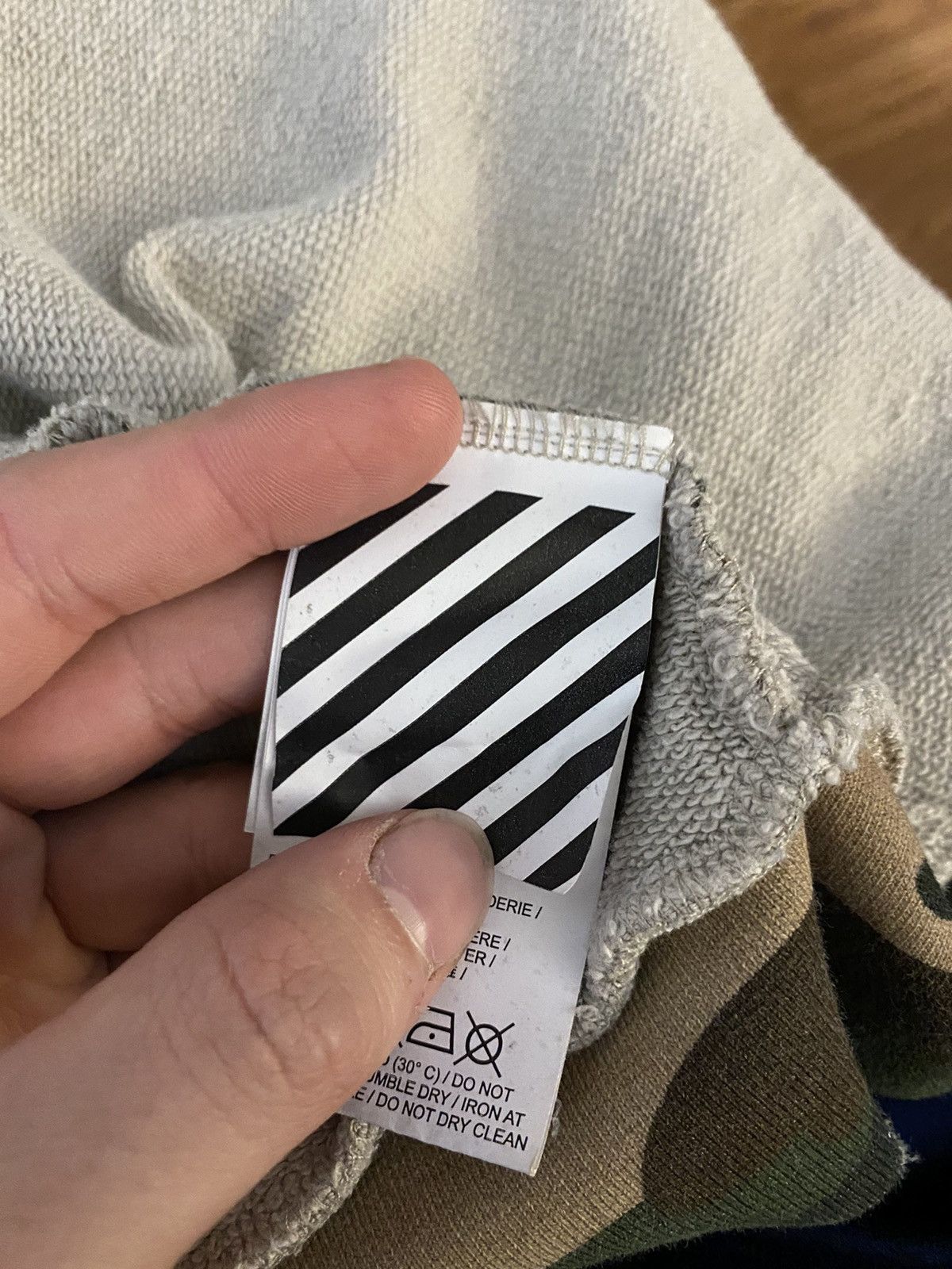Off-White Off white zip up hoodie Size US M / EU 48-50 / 2 - 5 Thumbnail