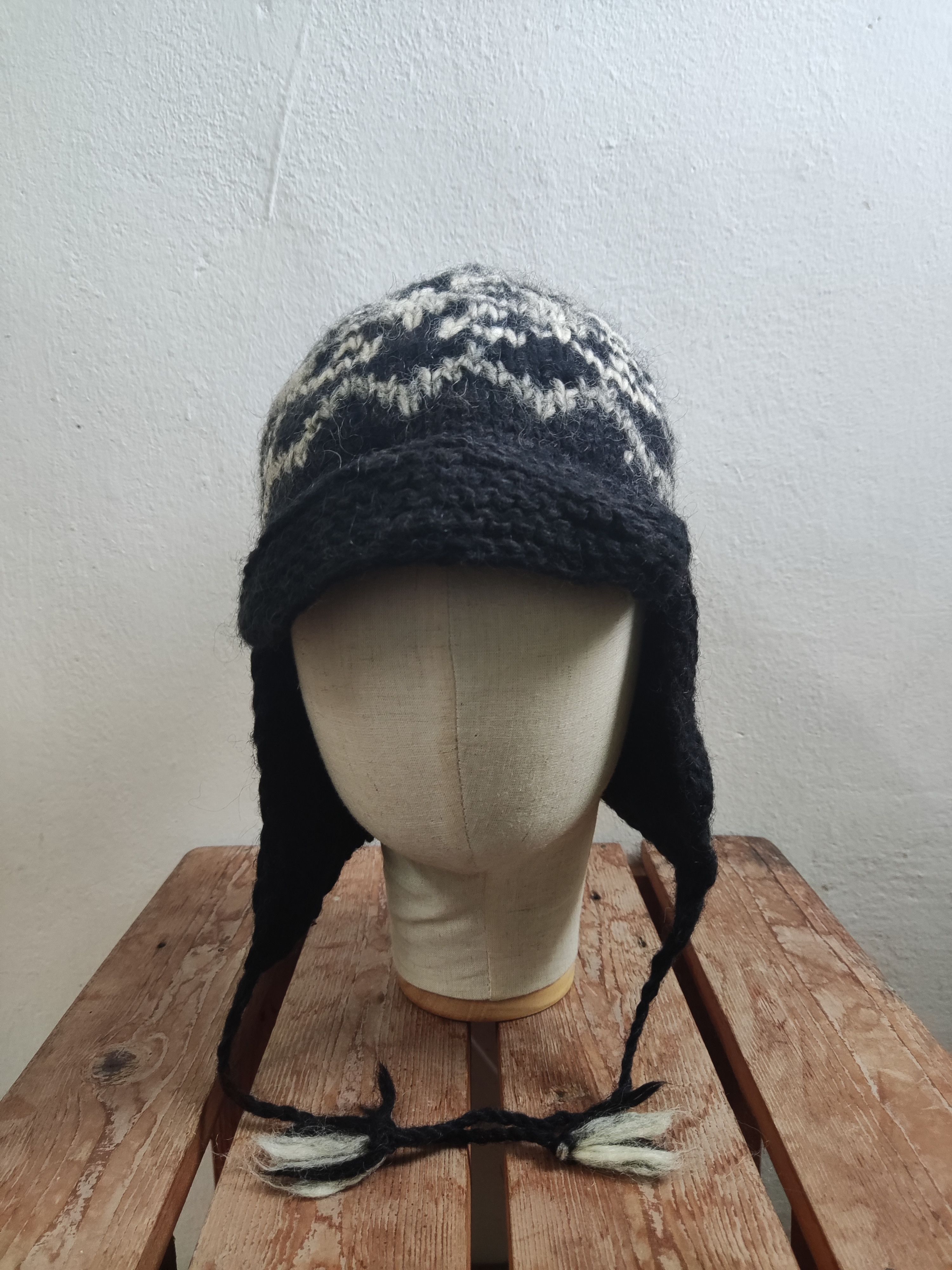 Japanese Brand Japanese Ear Flap Knit Hat Size ONE SIZE - 2 Thumbnail