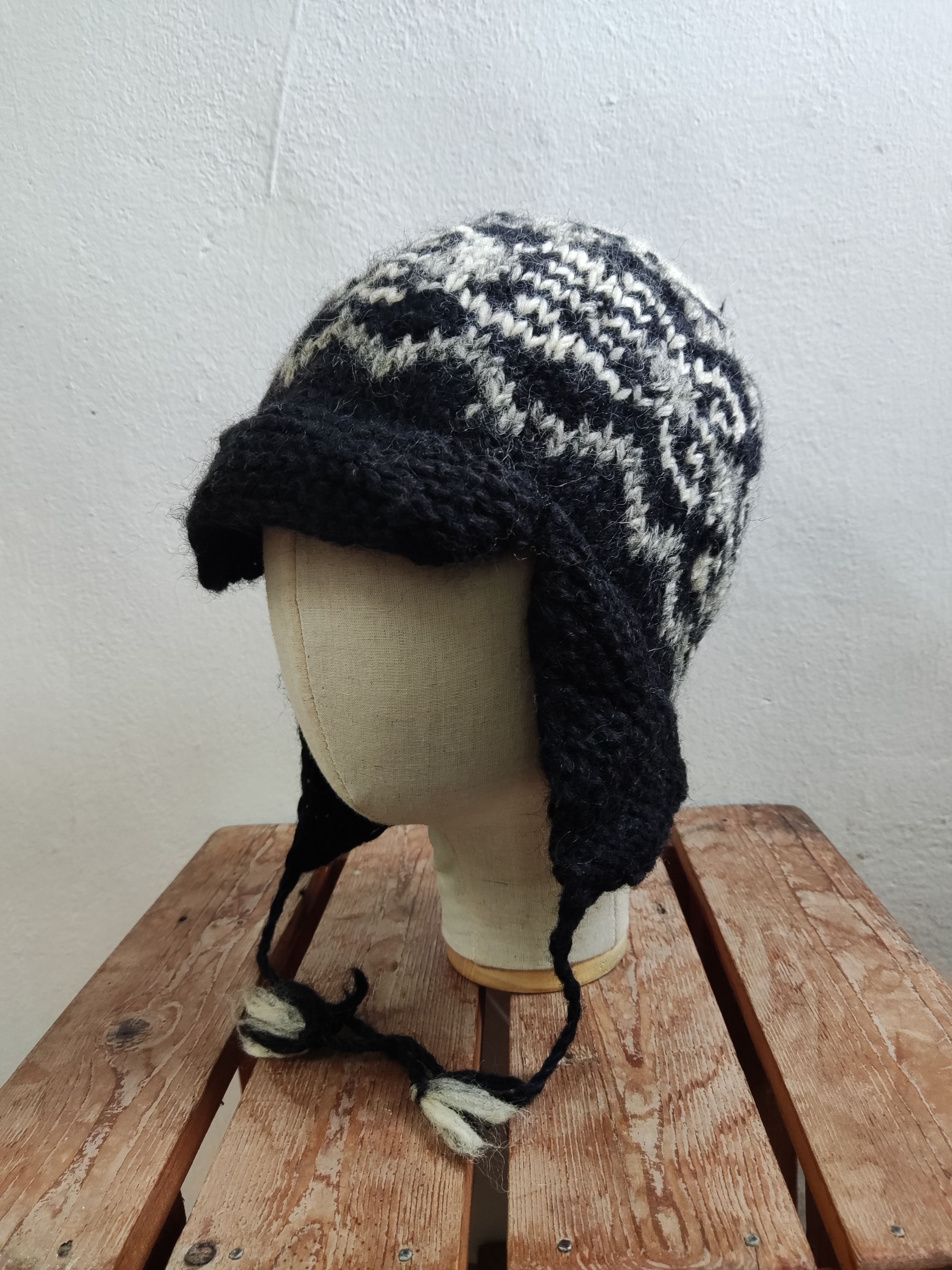 Japanese Brand Japanese Ear Flap Knit Hat Size ONE SIZE - 3 Thumbnail