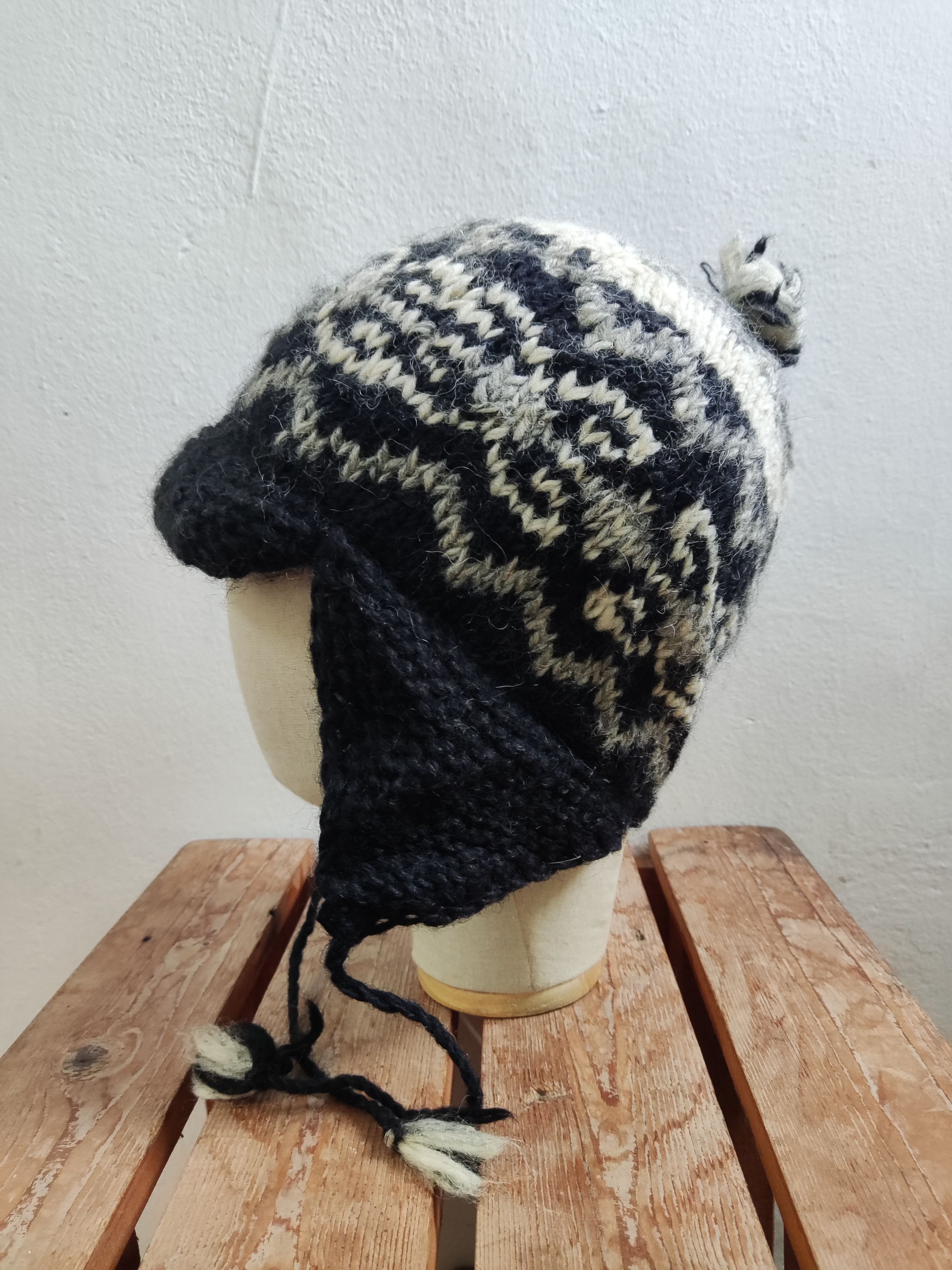 Japanese Brand Japanese Ear Flap Knit Hat Size ONE SIZE - 6 Thumbnail