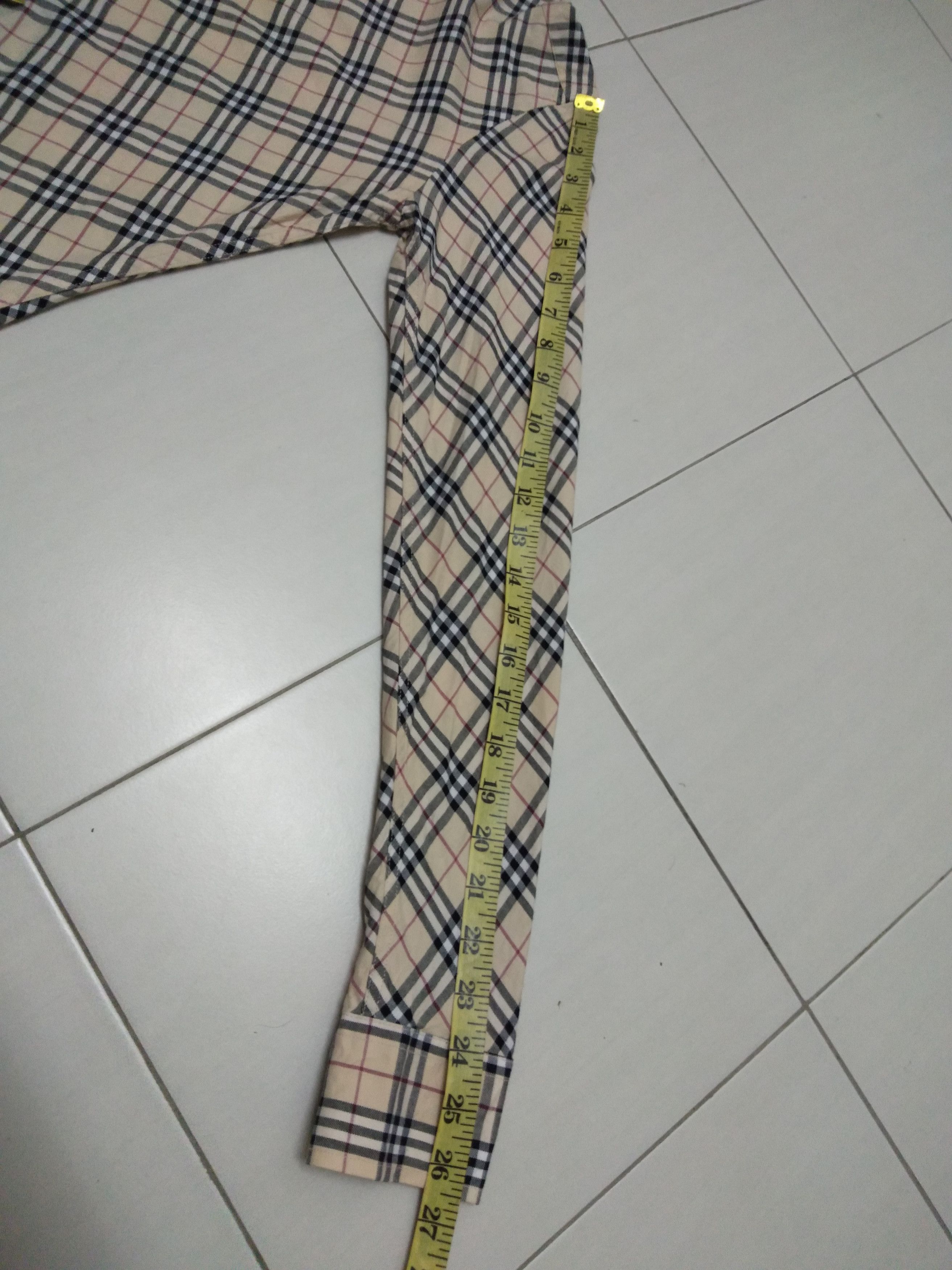 Burberry Burberrys London Nova check (women) Size US M / EU 48-50 / 2 - 5 Thumbnail
