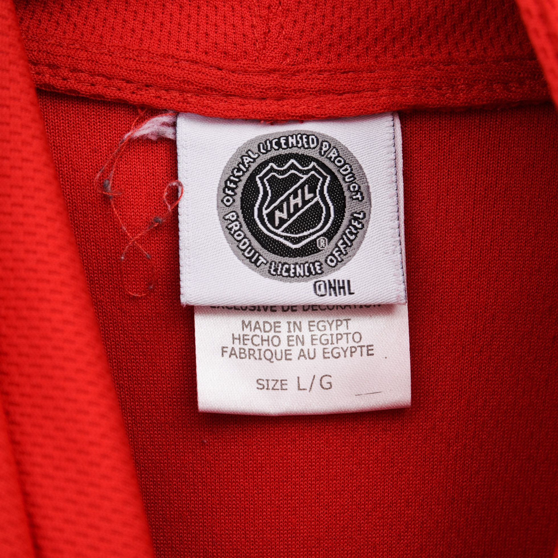 NHL Chicago Blackhawks Mens L Embroidered Hoodie Jumper Pullover Size US L / EU 52-54 / 3 - 6 Thumbnail