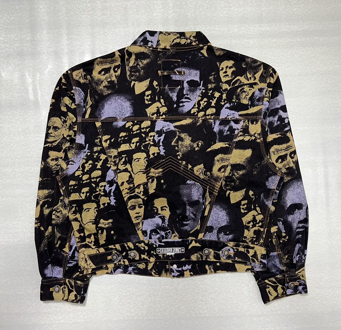 Jean Paul Gaultier Jean Paul Gaultier - F/W 92’ Faces Denim Trucker Jacket Size US M / EU 48-50 / 2 - 3 Thumbnail