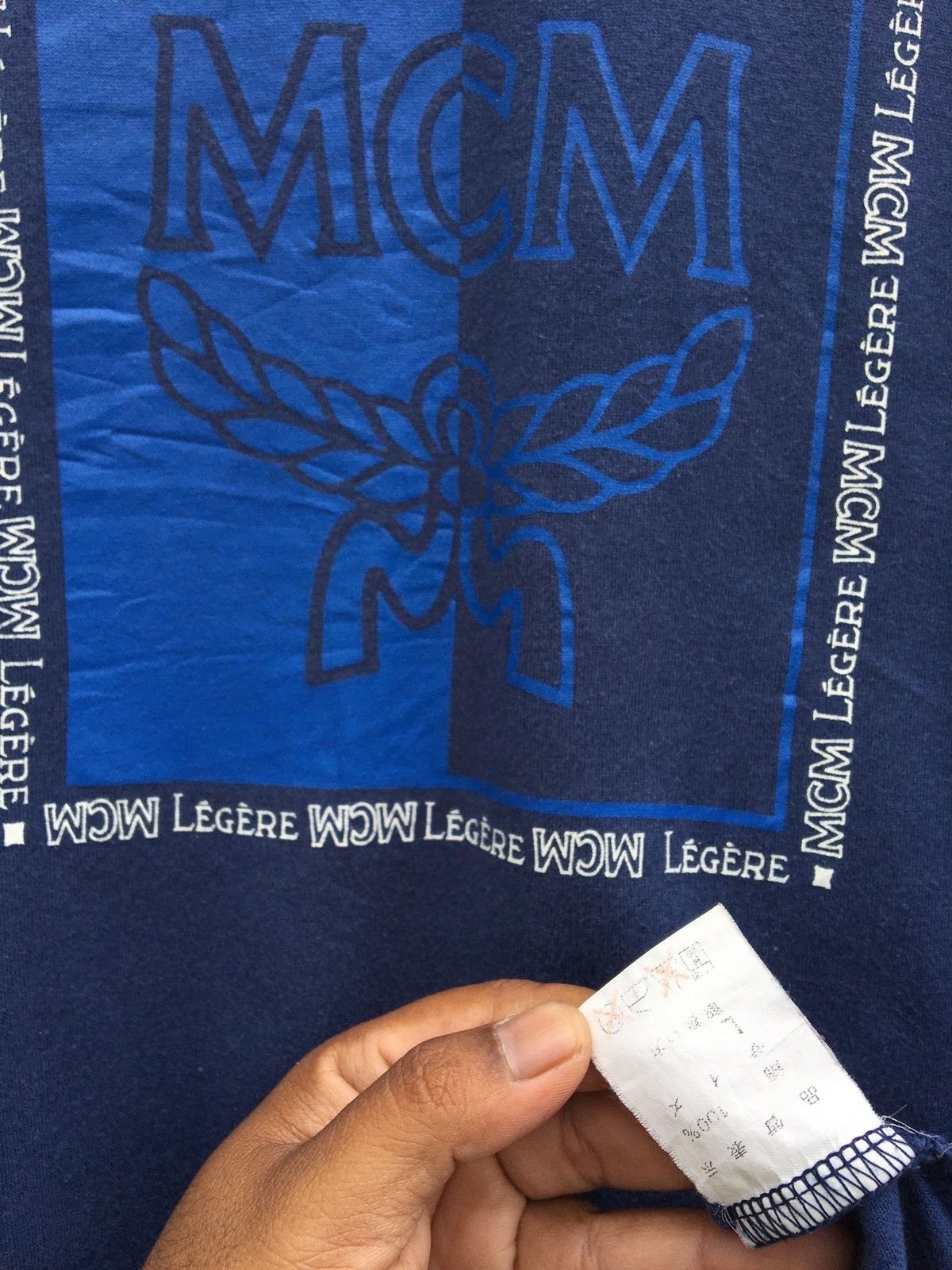 MCM Vintage MCM Big Logo Printed Tshirt Size US L / EU 52-54 / 3 - 10 Thumbnail