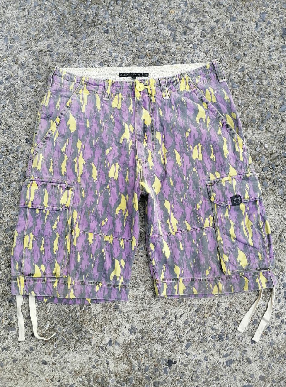 Other Tiger Camo Styles Short Pants Size US 34 / EU 50 - 1 Thumbnail