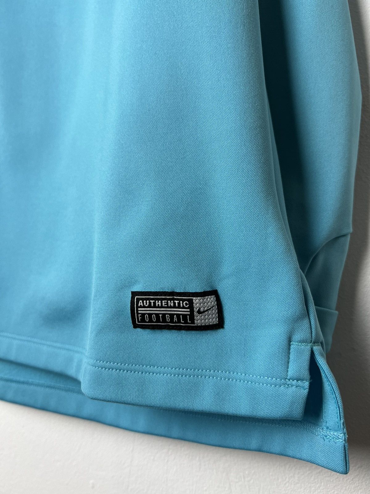 Chelsea Soccer Nike Chelsea 2017 2018 Training Longsleeve Football Size US M / EU 48-50 / 2 - 5 Thumbnail