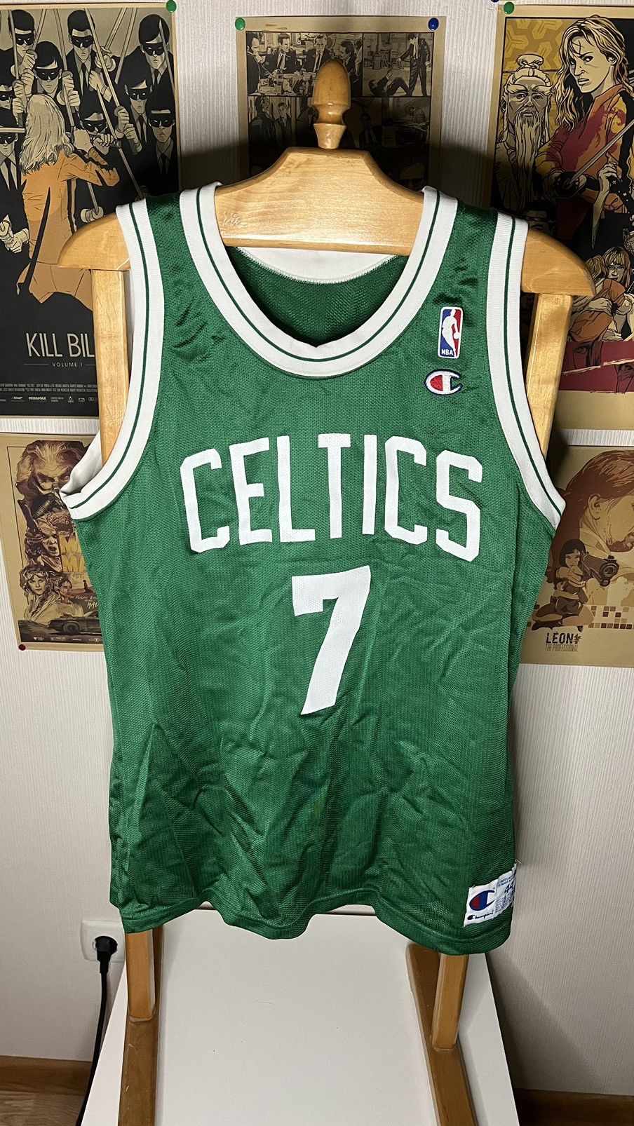 RARE‼️VTG 90’s Boston Celtics NBA Dee Brown champion jersey