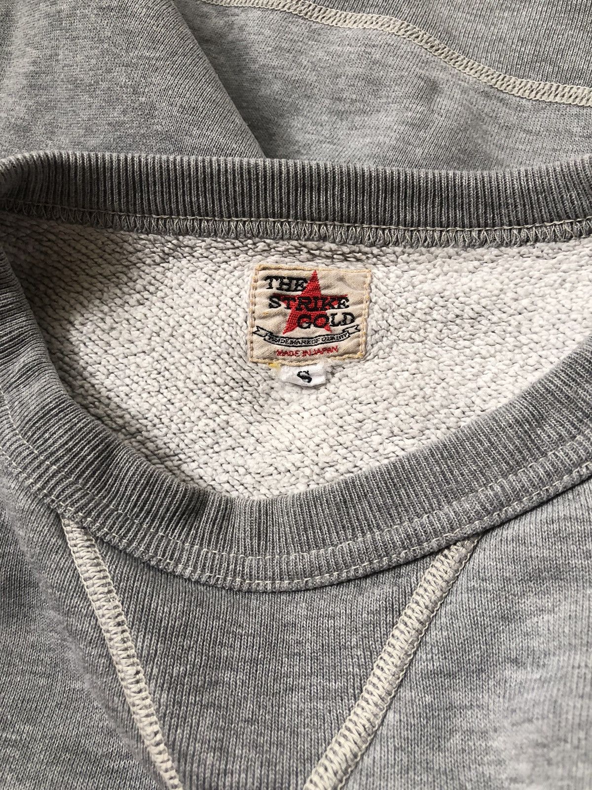 The Strike Gold Heavyweight Loopwheel Sweatshirt Size US S / EU 44-46 / 1 - 4 Thumbnail