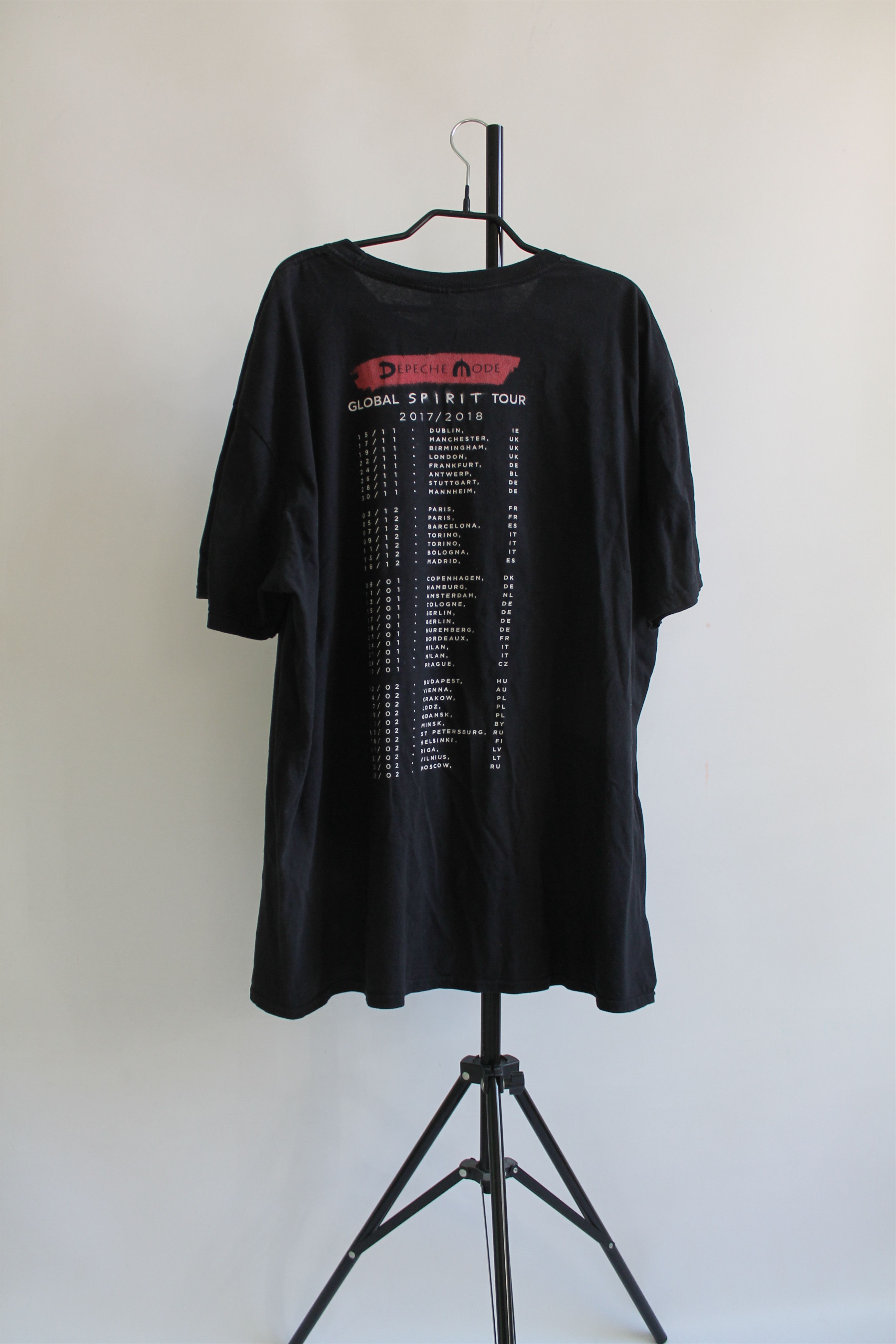 Band Tees 2017 / 2018 Depeche Mode Spirit Tour t shirt tee Size US XXL / EU 58 / 5 - 8 Thumbnail