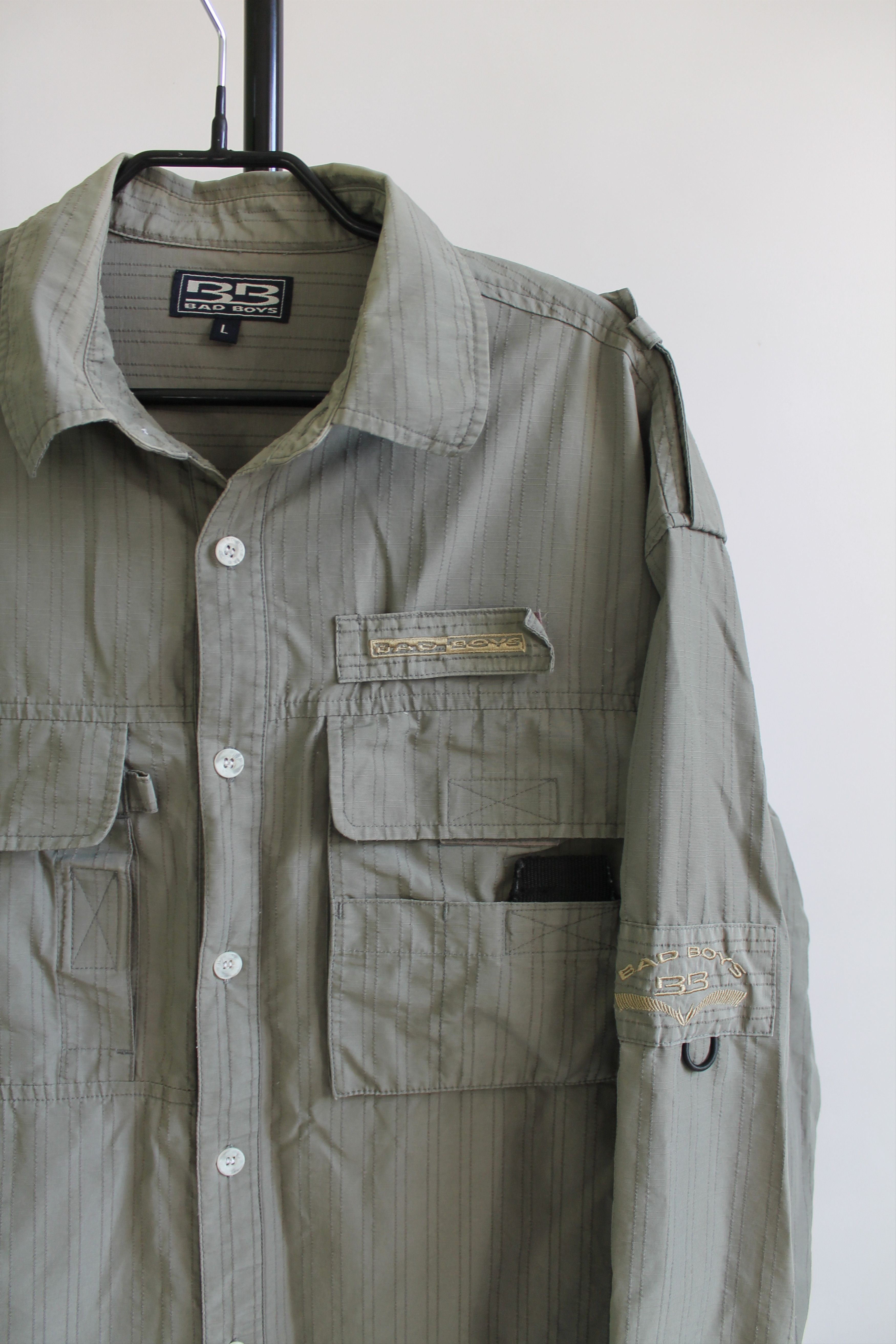 Japanese Brand Vintage Bad boys outdoor shirt olive green y2k Multi pockets Size US L / EU 52-54 / 3 - 3 Thumbnail