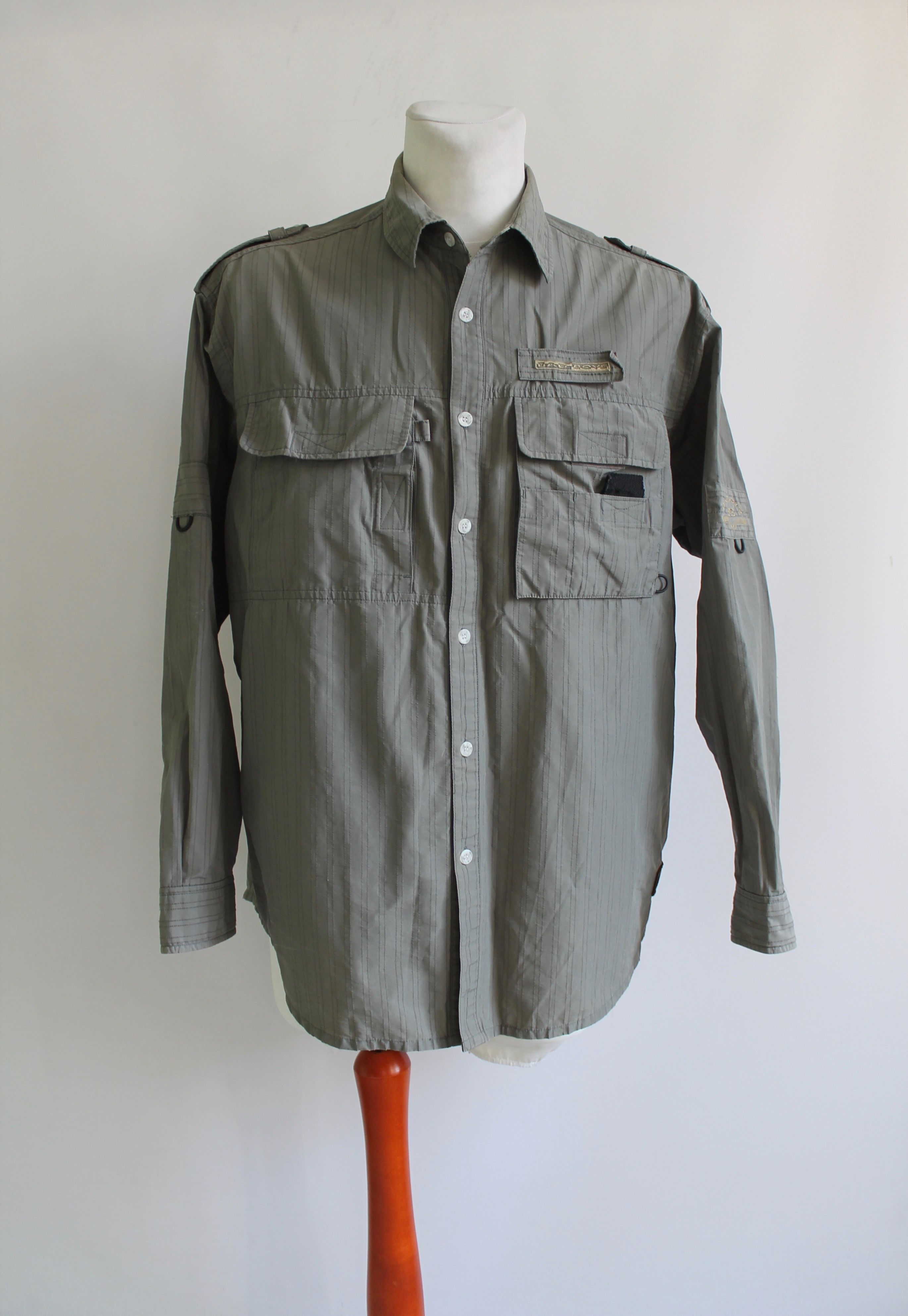 Japanese Brand Vintage Bad boys outdoor shirt olive green y2k Multi pockets Size US L / EU 52-54 / 3 - 8 Thumbnail
