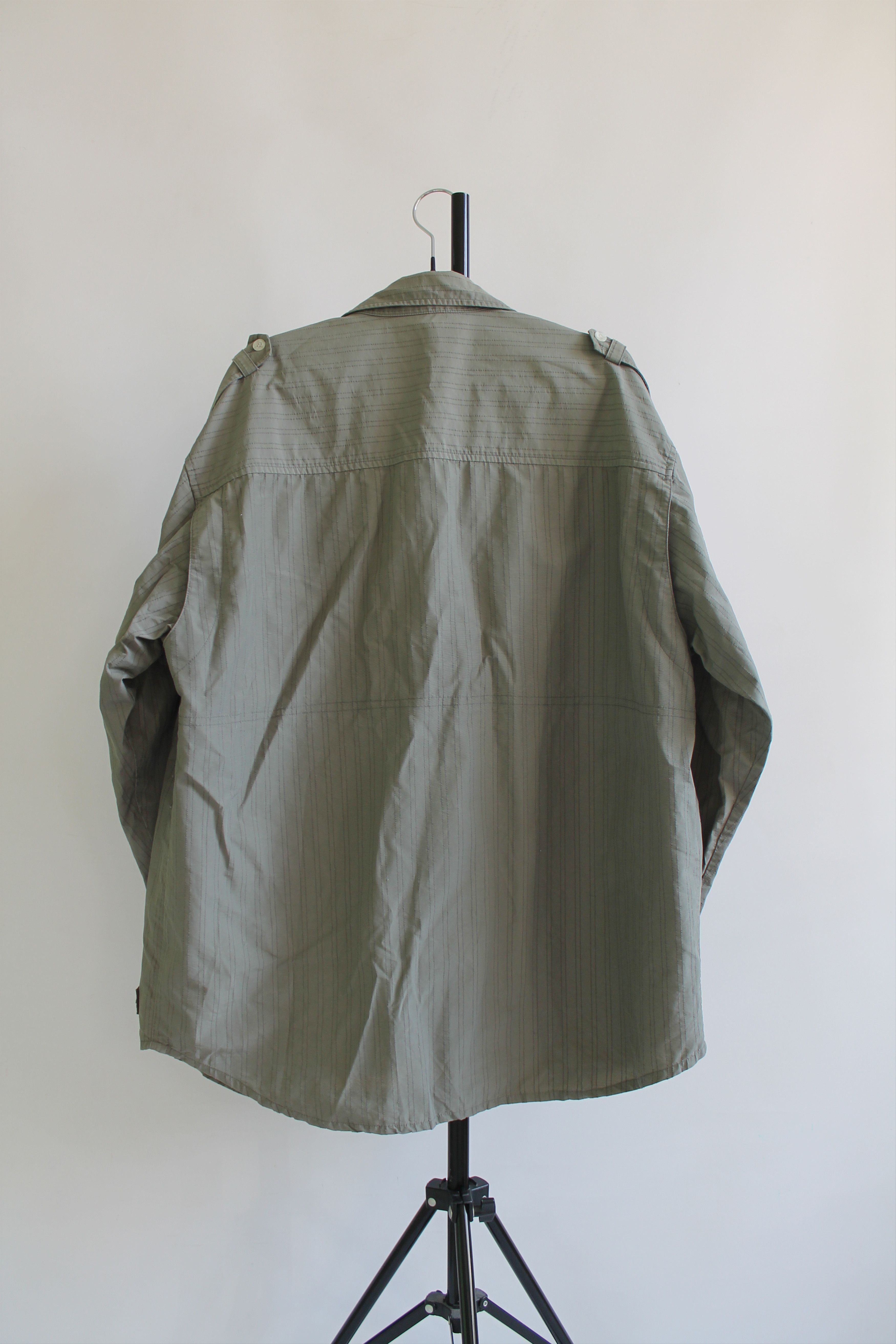 Japanese Brand Vintage Bad boys outdoor shirt olive green y2k Multi pockets Size US L / EU 52-54 / 3 - 6 Thumbnail