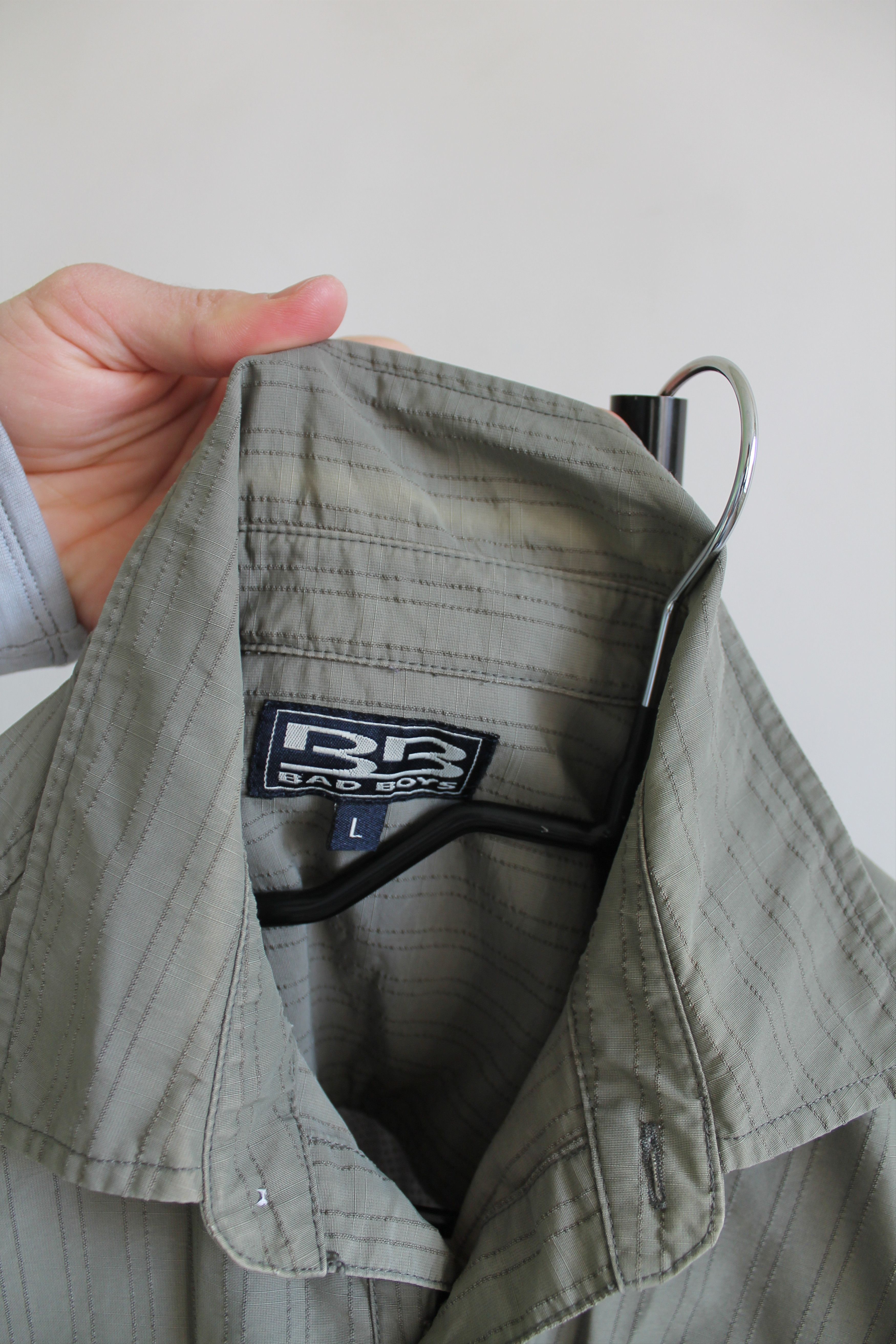 Japanese Brand Vintage Bad boys outdoor shirt olive green y2k Multi pockets Size US L / EU 52-54 / 3 - 7 Thumbnail