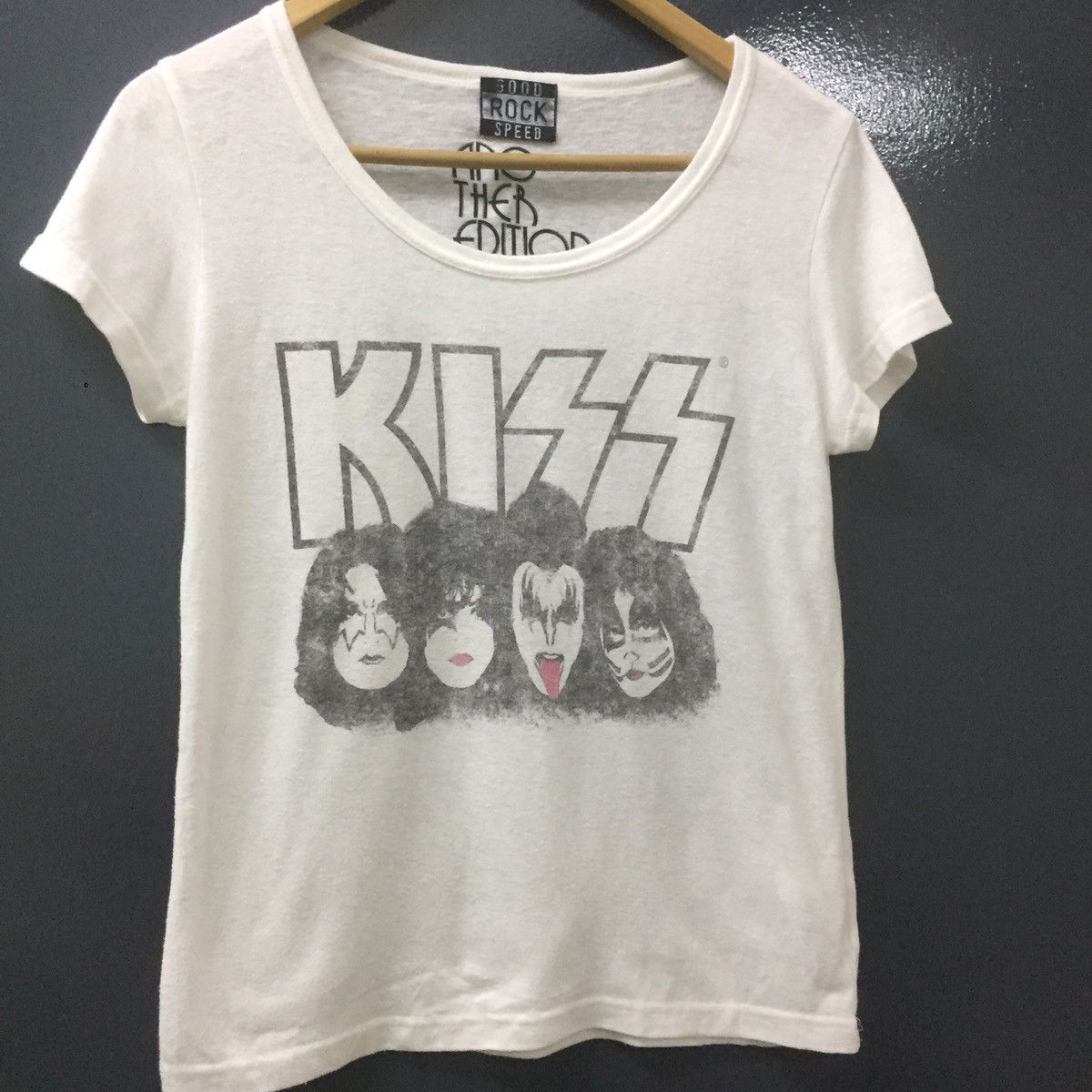 Band Tees Vintage Kiss band shirt © 2012 Size US S / EU 44-46 / 1 - 1 Thumbnail