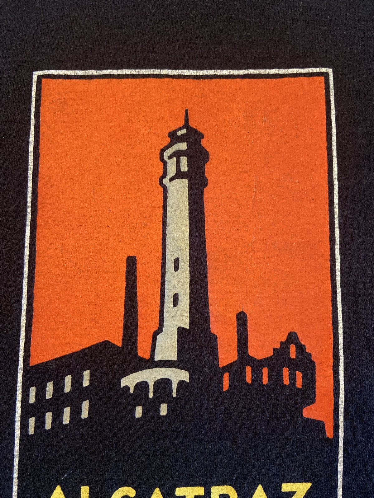 Vintage Vintage Alcatraz Tshirt Size US M / EU 48-50 / 2 - 3 Thumbnail