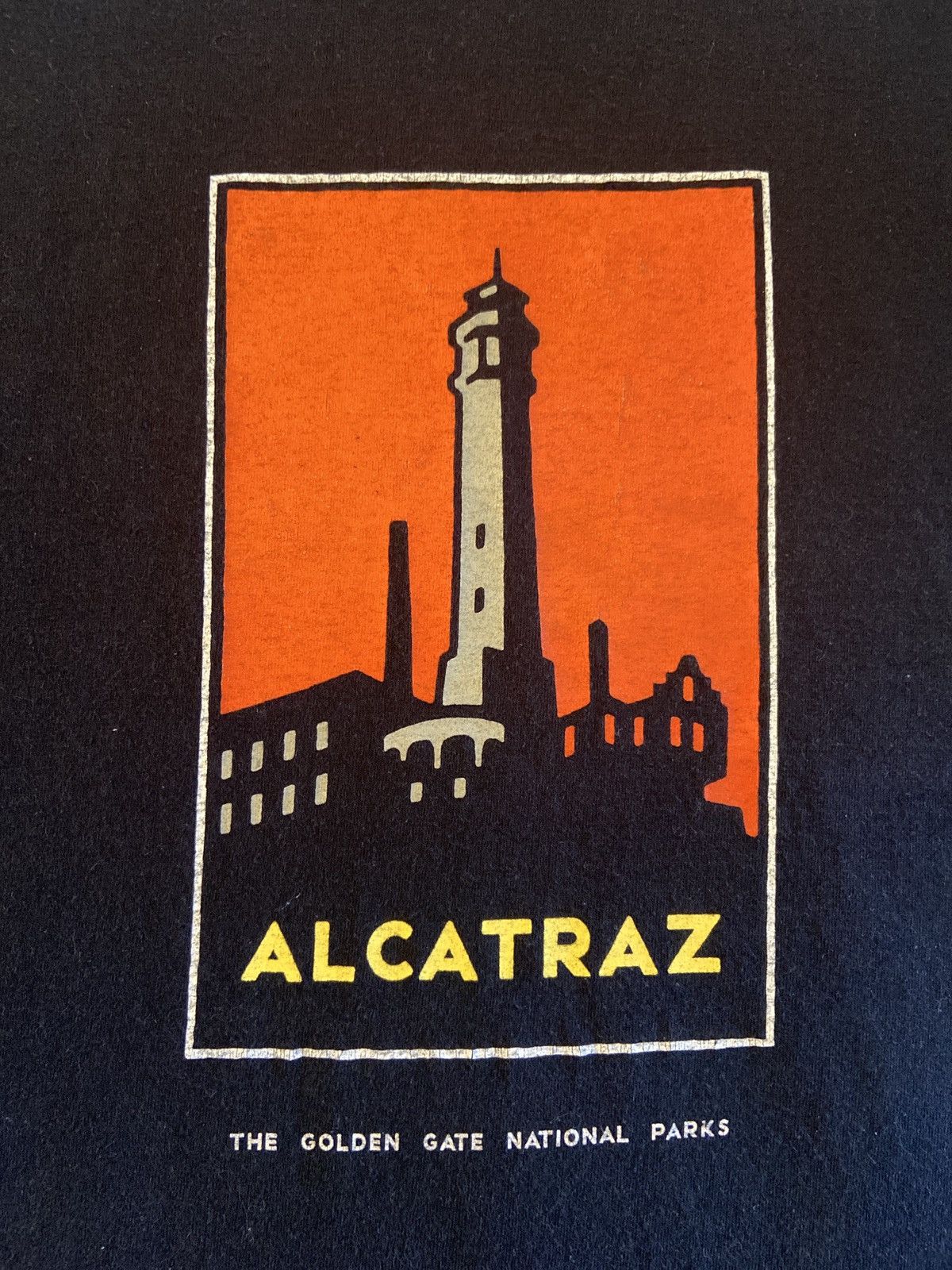 Vintage Vintage Alcatraz Tshirt Size US M / EU 48-50 / 2 - 2 Thumbnail