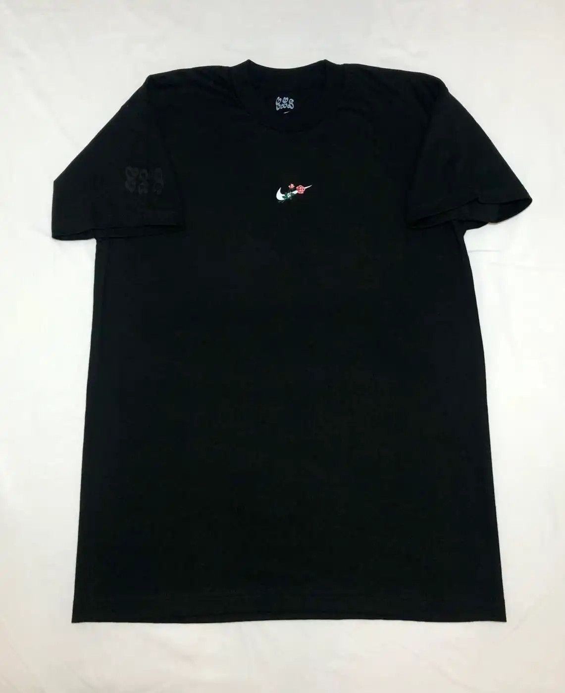 Drake ✅🌷Rose Swooch Certified Lover Boy X Nike Exclusive Album Te Size US M / EU 48-50 / 2 - 4 Thumbnail