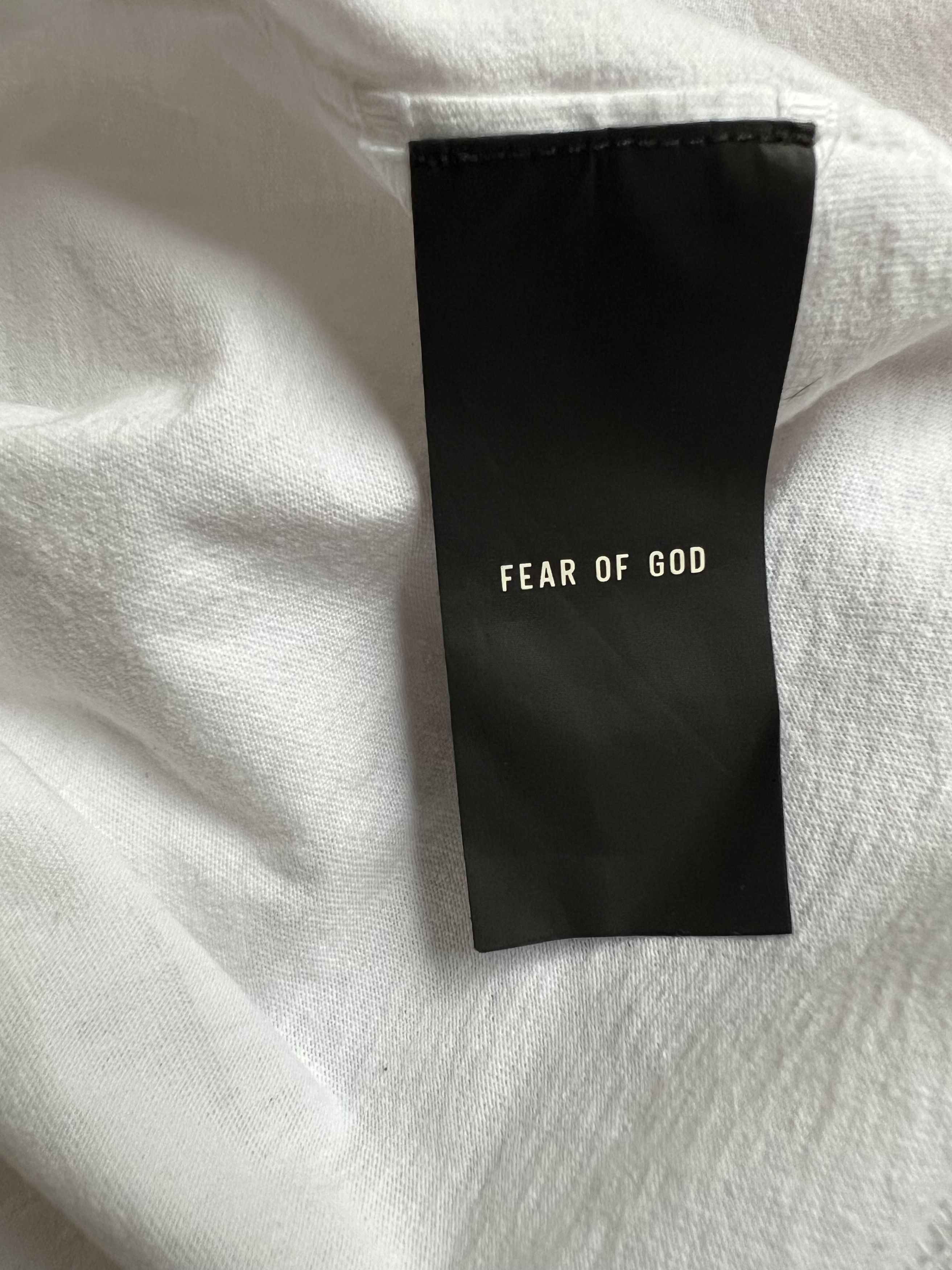 Fear of God Fear of God SIXTH COLLECTION White Tshirt sz L Size US L / EU 52-54 / 3 - 14 Thumbnail