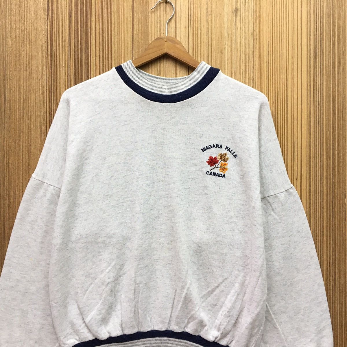 Vintage Vintage Niagara Falls Crewneck Crop Sweatshirt Size S / US 4 / IT 40 - 3 Thumbnail