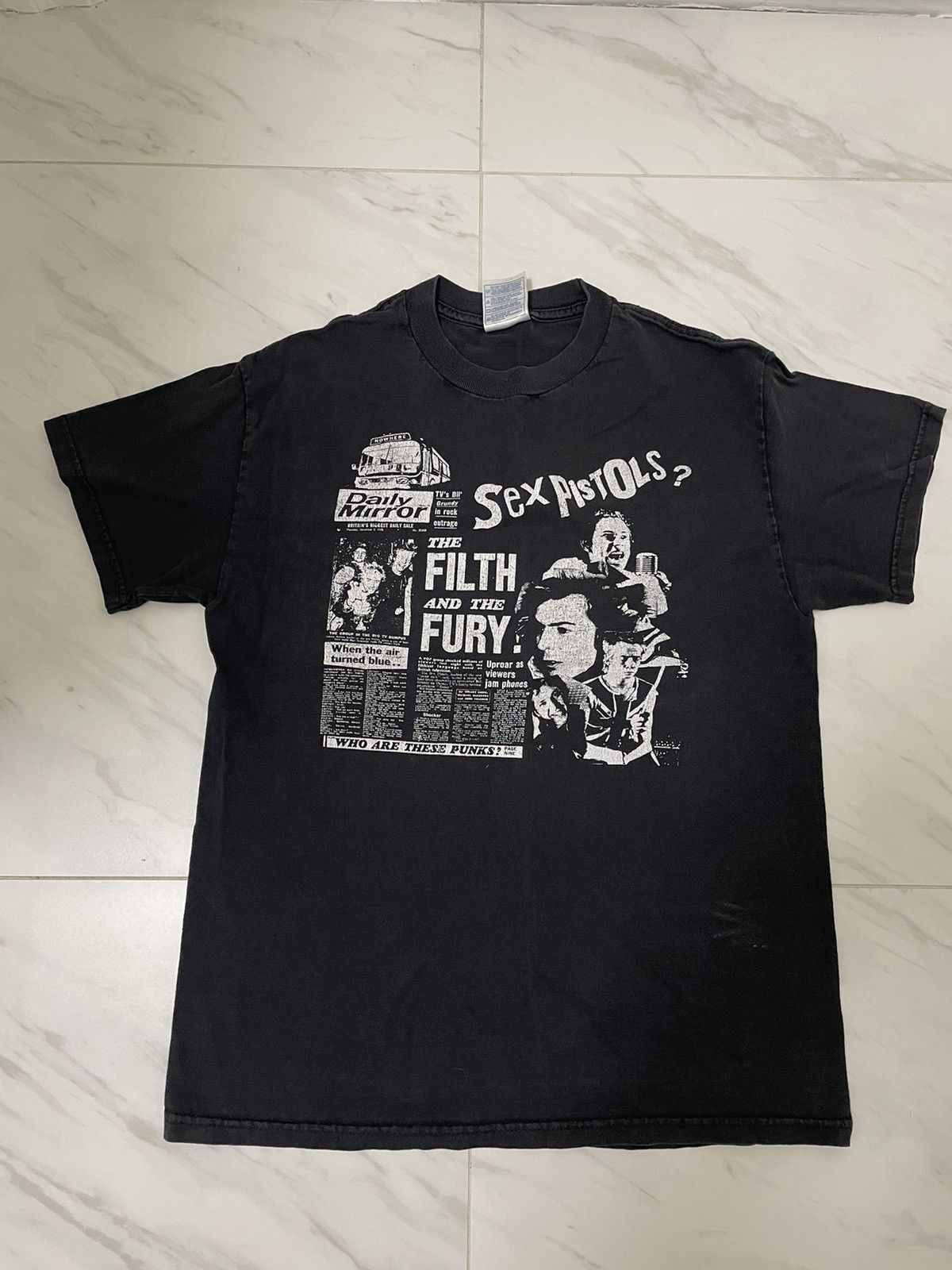 Sex Pistols Tシャツ Medium Amazon.com: The Sex Pistols T Shirt 100 Club Official Unisex