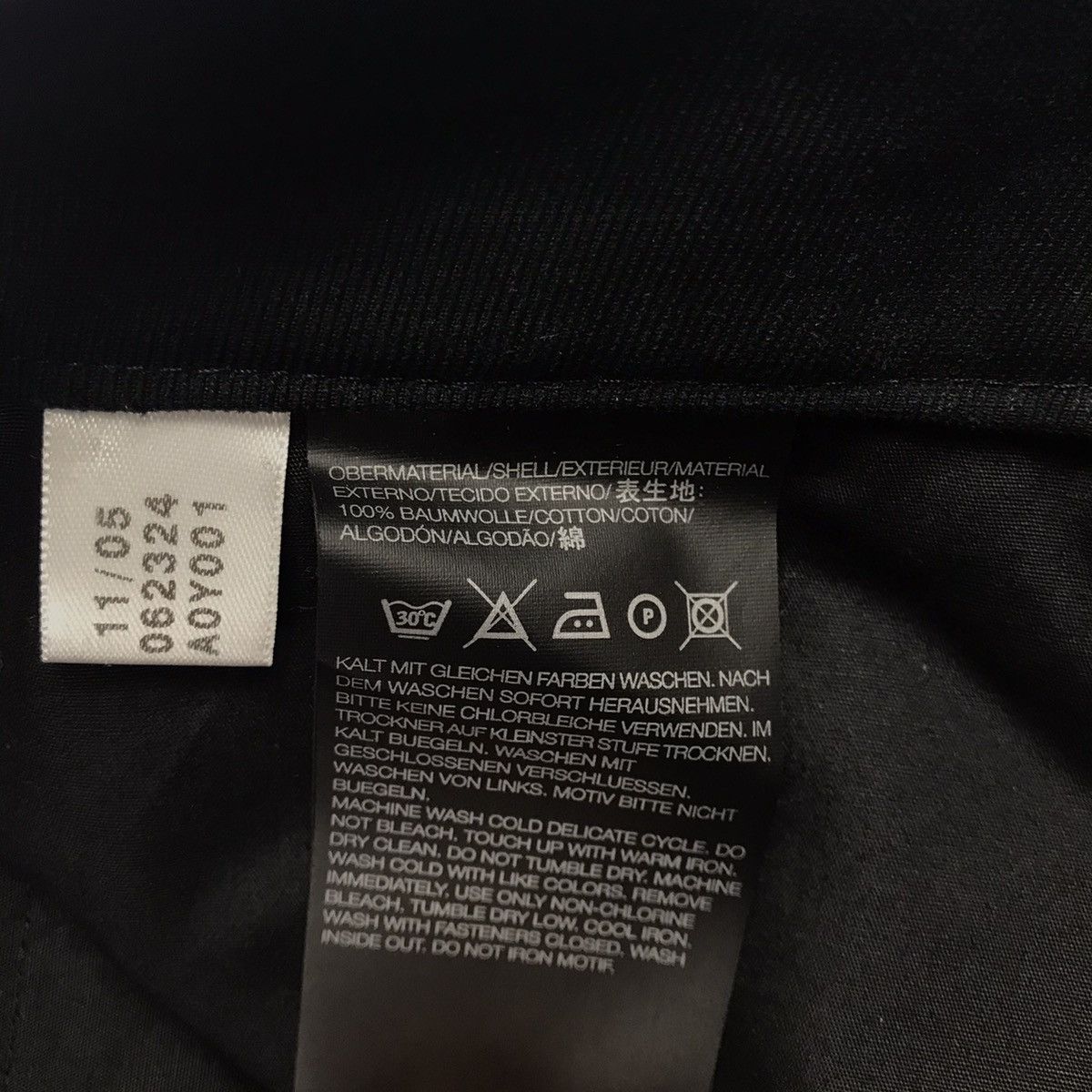 Yohji Yamamoto Y-3 Yohji Yamamoto cropped pants Size US 30 / EU 46 - 10 Thumbnail