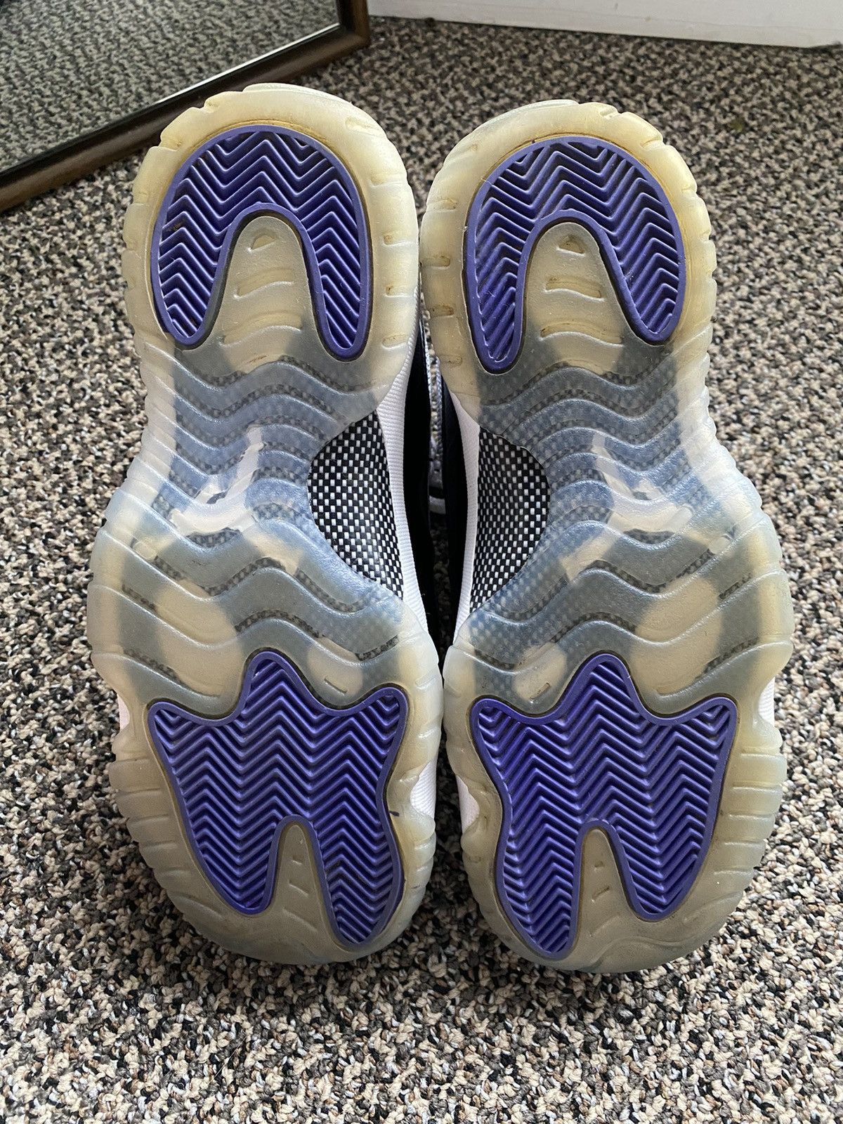 Jordan Brand Air Jordan 11 Retro GS ‘Concord’ Size US 6 / EU 39 - 5 Thumbnail