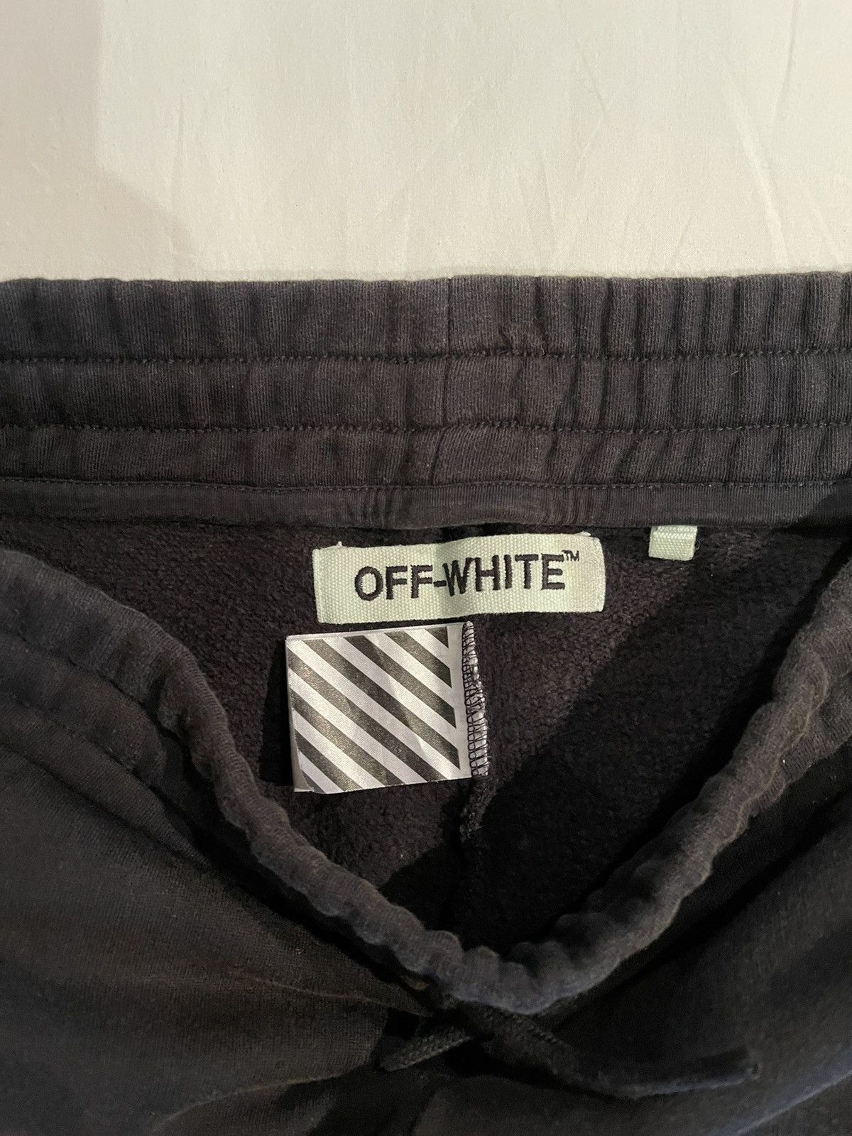 Off-White Off-White Oversized black ‘Yellow Arrow’ Sweatpants Size US 32 / EU 48 - 3 Thumbnail