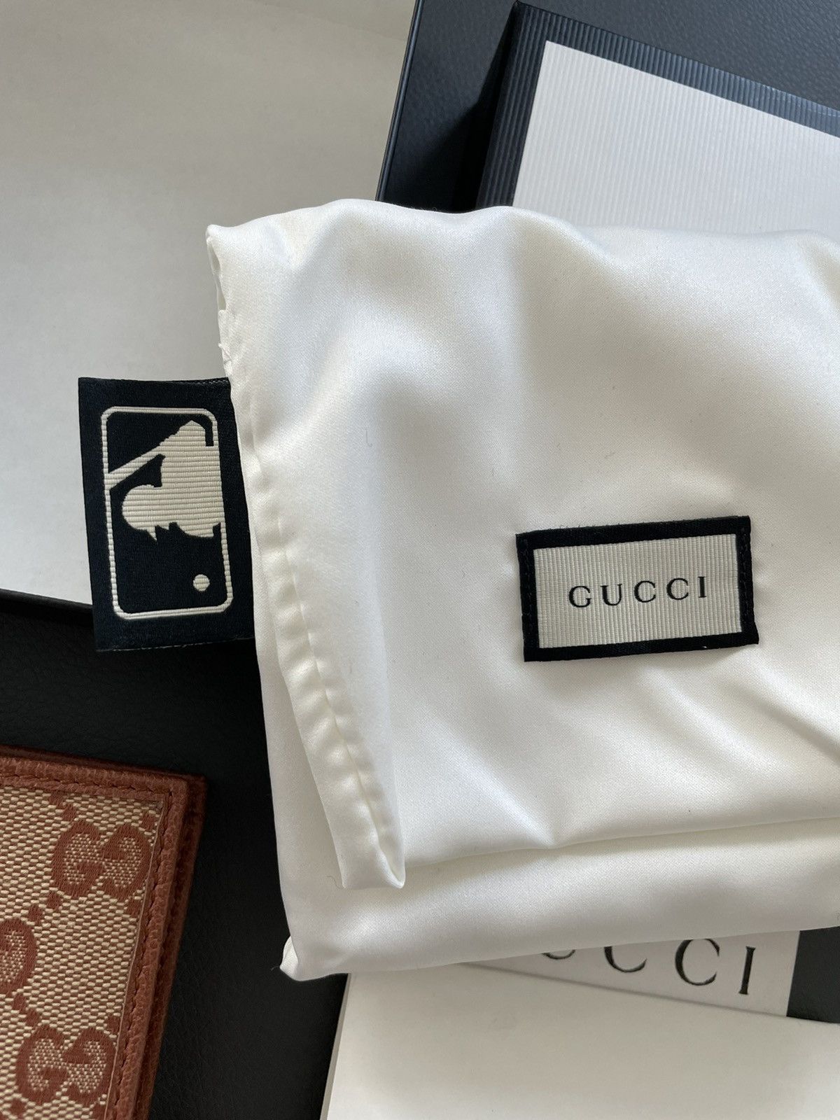 Gucci × New York Yankees Super Rare Runway Gucci x Yankees Logo Wallet Size ONE SIZE - 10 Thumbnail