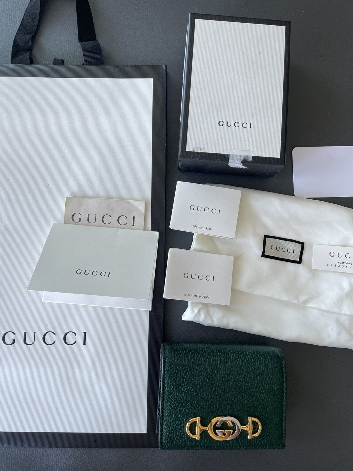 Gucci Limited Edition Brand New GG Logo Gucci Leather Chain Wallet Size ONE SIZE - 19 Thumbnail