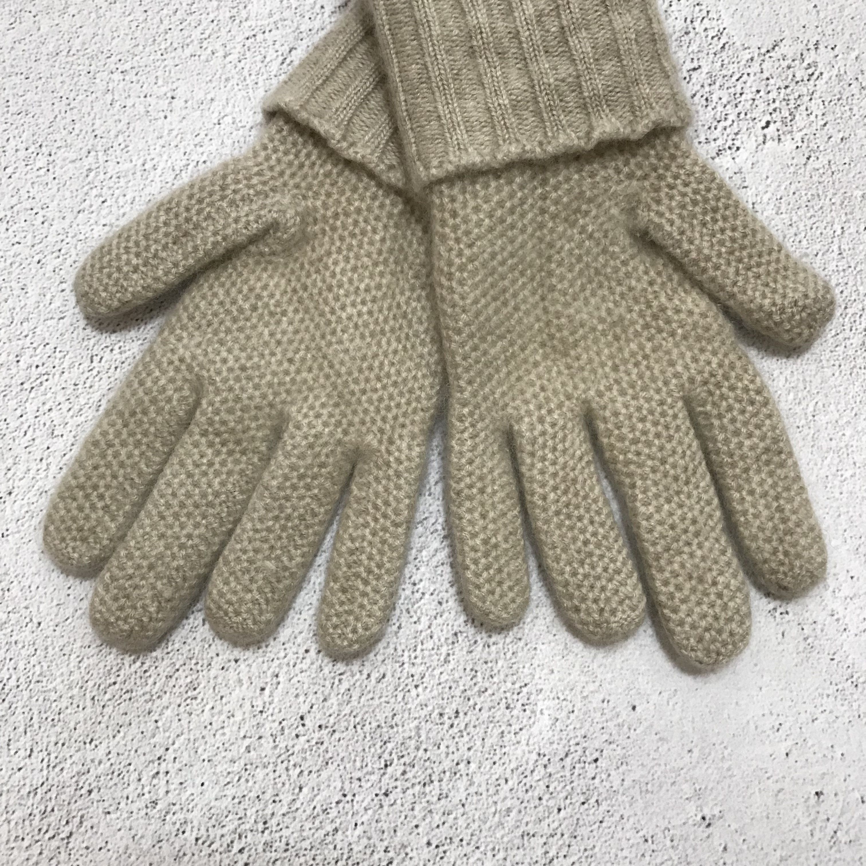 Hublot HUBLOT Cashmere Gloves Knit Italy Rare Limited Edition Size ONE SIZE - 10 Thumbnail