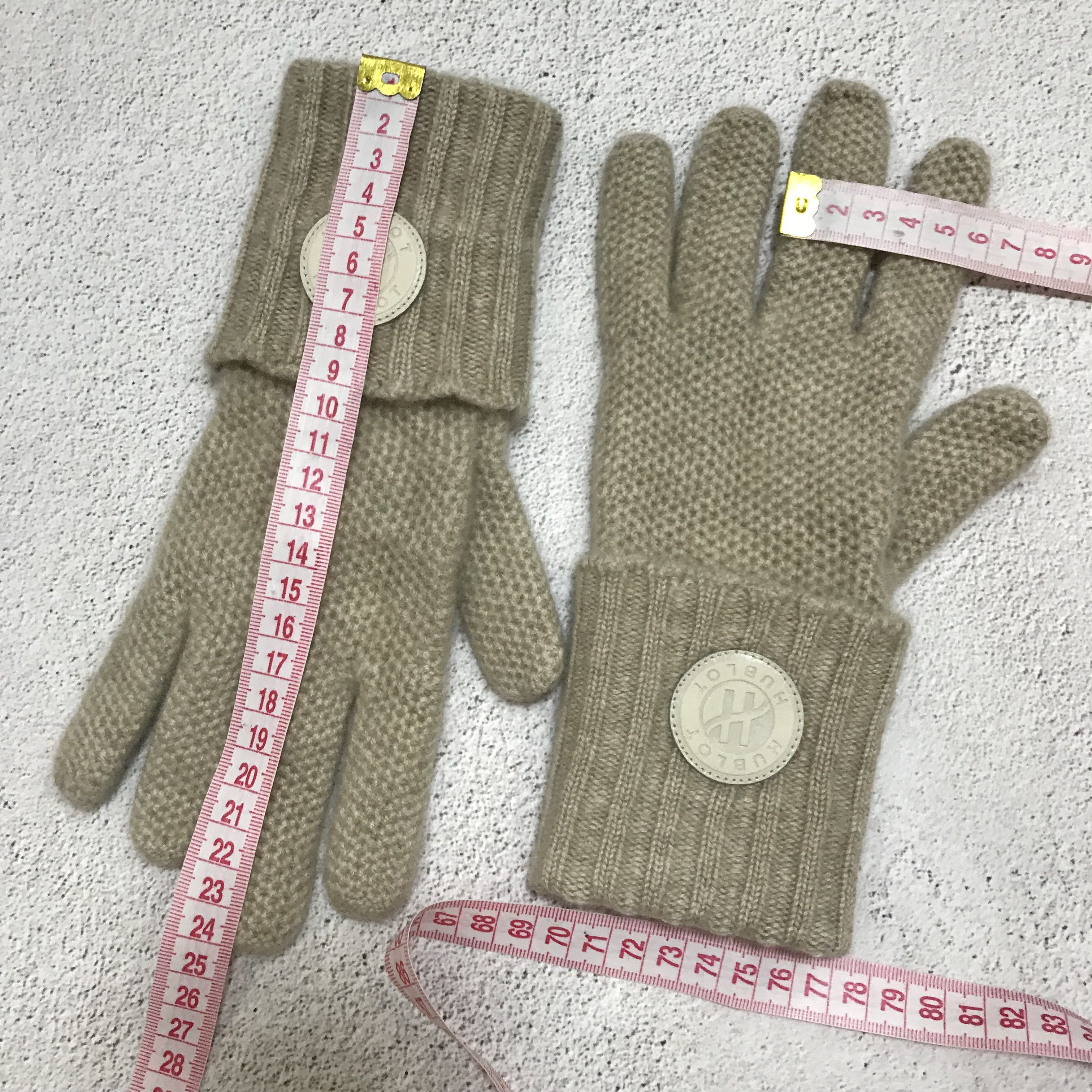 Hublot HUBLOT Cashmere Gloves Knit Italy Rare Limited Edition Size ONE SIZE - 11 Thumbnail