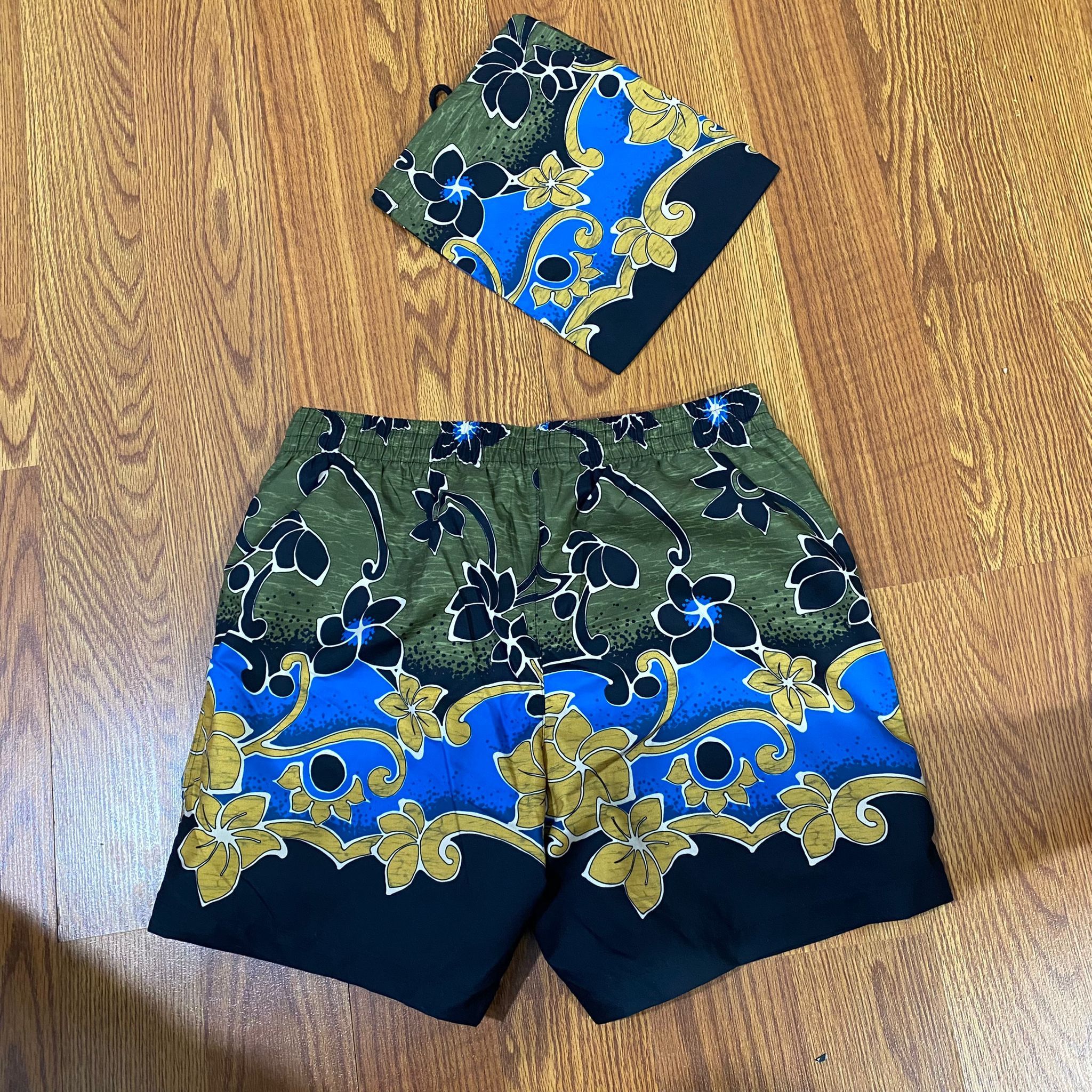 Dries Van Noten Multicolor Swim Short & Carrying Bag Size US 32 / EU 48 - 2 Thumbnail