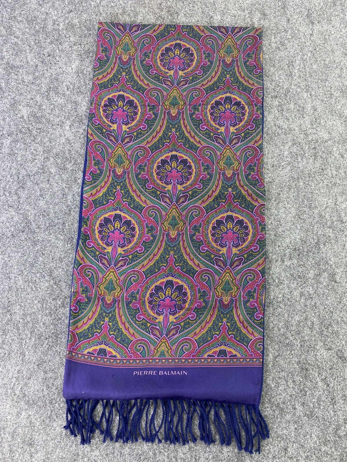 Pierre Balmain PIERRE BALMAIN Silk Scarf / Muffler / Neckwear -T091 Size ONE SIZE - 1 Thumbnail