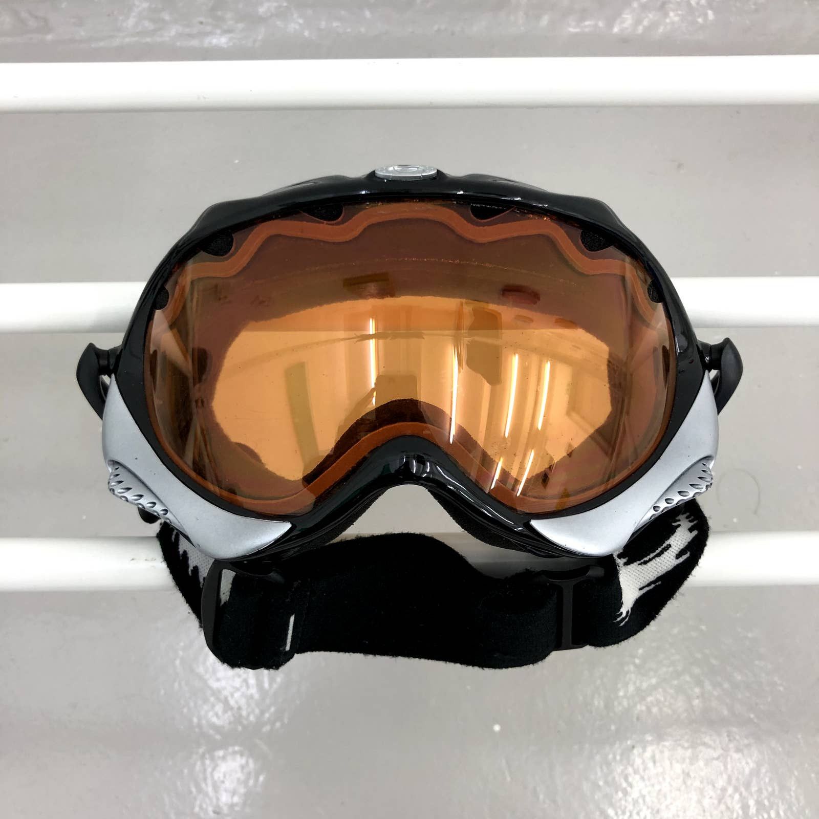 image of Oakley Wisdom Ski-Goggles in Orange, Men's