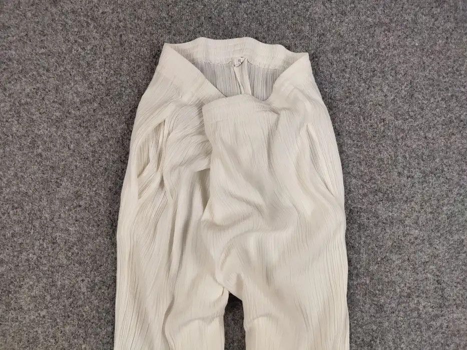 Issey Miyake Vintage Issey Miyake Architectural Style wmn Trouser Pants Size 34" / US 12 / IT 48 - 3 Thumbnail