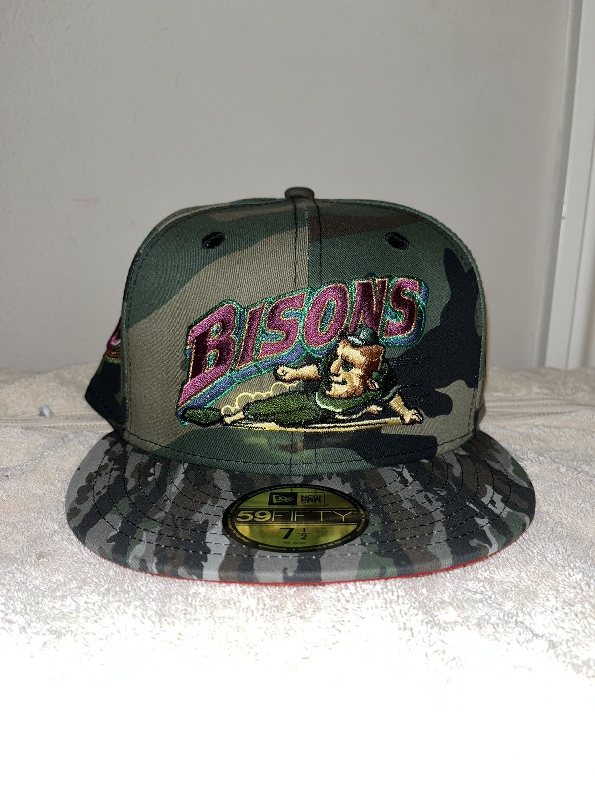 Myfitteds Camo Bisons 7 1/2