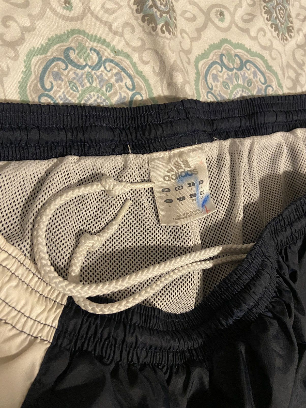 Adidas Vintage Navy Blue/White Adidas Track Pants Size US 36 / EU 52 - 5 Thumbnail