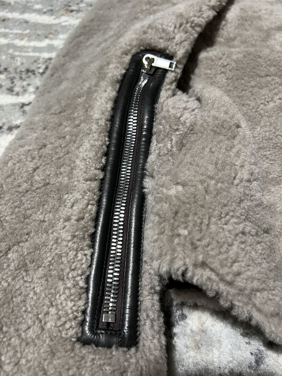 Rick Owens LAST DROP 🍷Rick Owens Shearling Jacket Asymmetric Zip Size US L / EU 52-54 / 3 - 3 Thumbnail