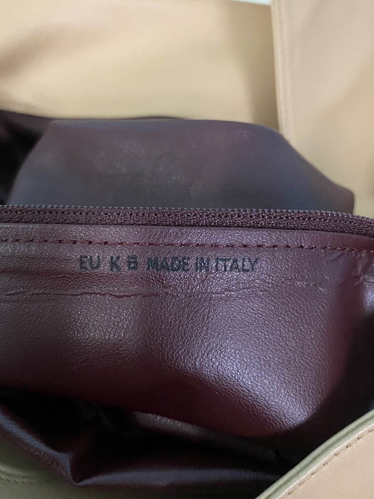 Cartier AUTHENTIC CARTIER LEATHER SHOULDER BAG Size ONE SIZE - 16 Thumbnail