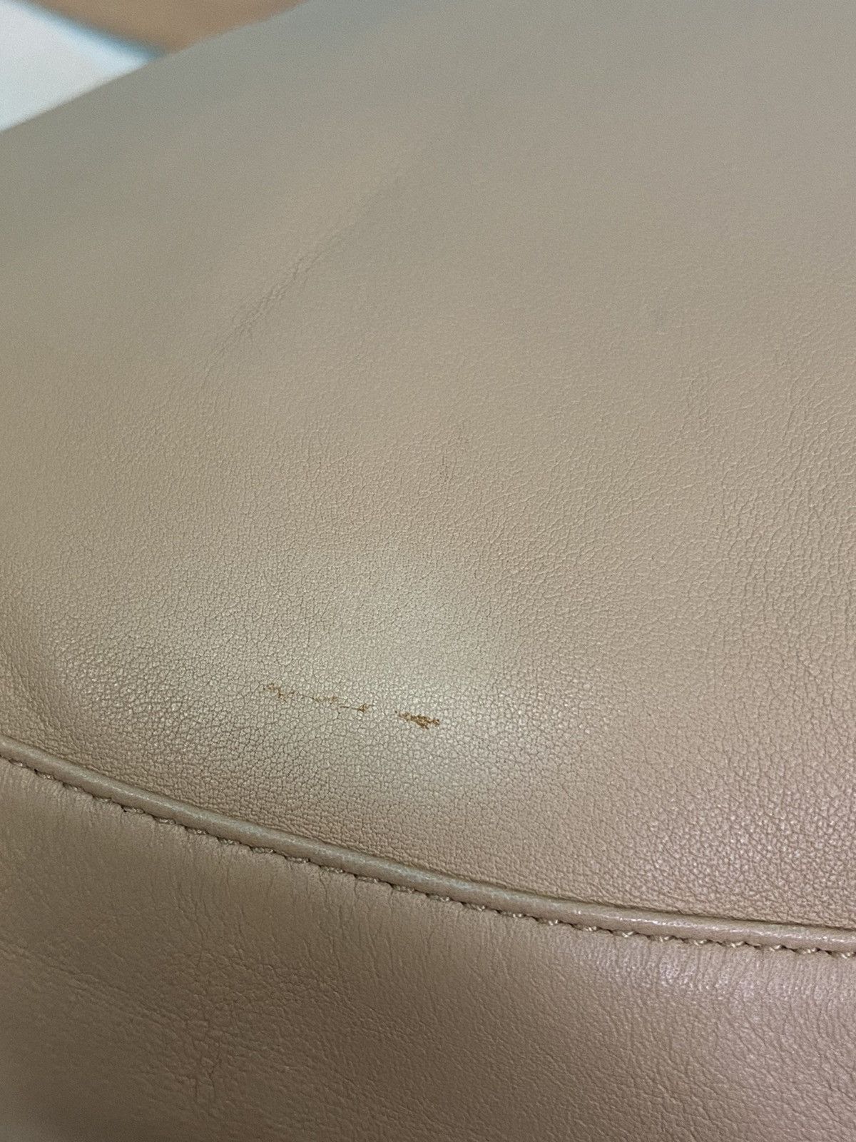 Cartier AUTHENTIC CARTIER LEATHER SHOULDER BAG Size ONE SIZE - 14 Thumbnail