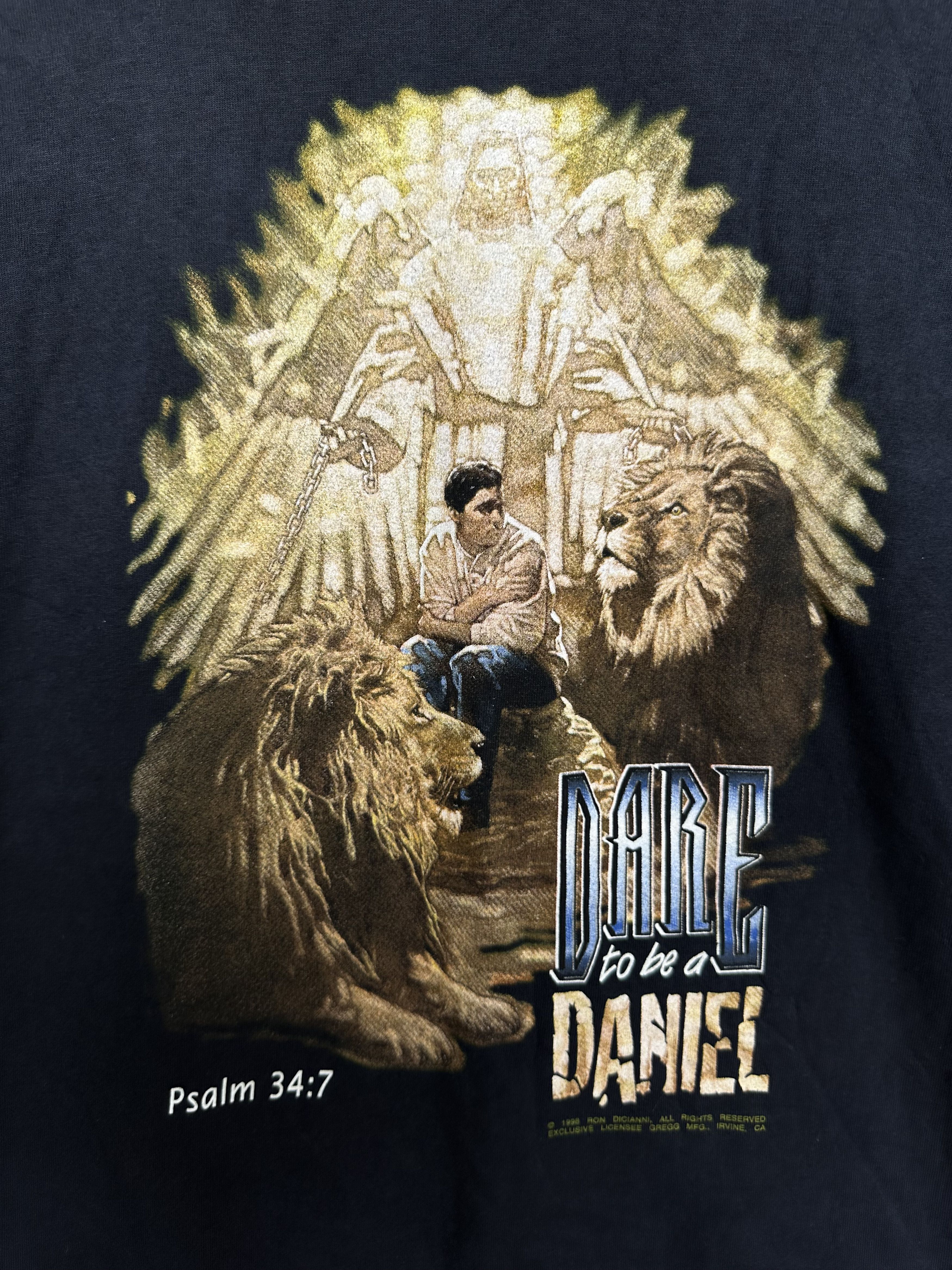 Christian Pellizzari 90s Living Epistles Dare To Be A Daniel Lions Angel Psalm Size US M / EU 48-50 / 2 - 3 Thumbnail