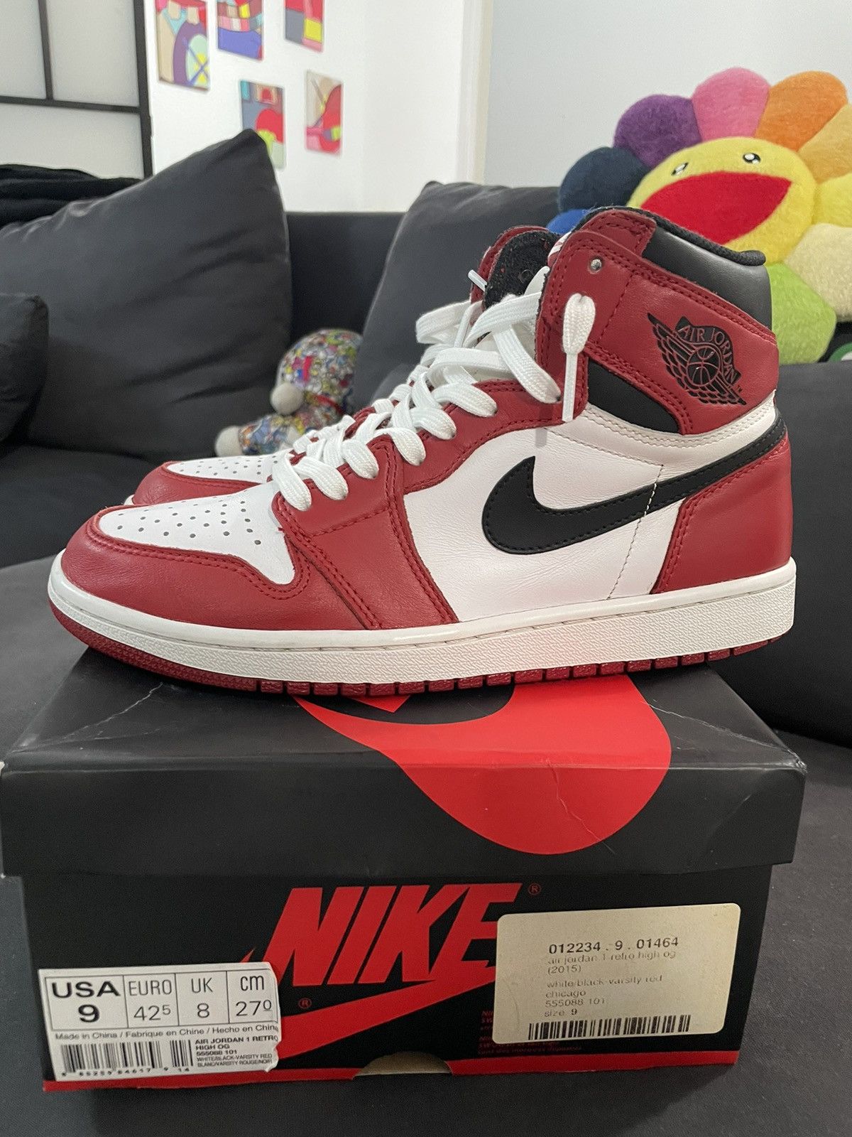 Air Jordan 1 Retro High Chicago (2015)