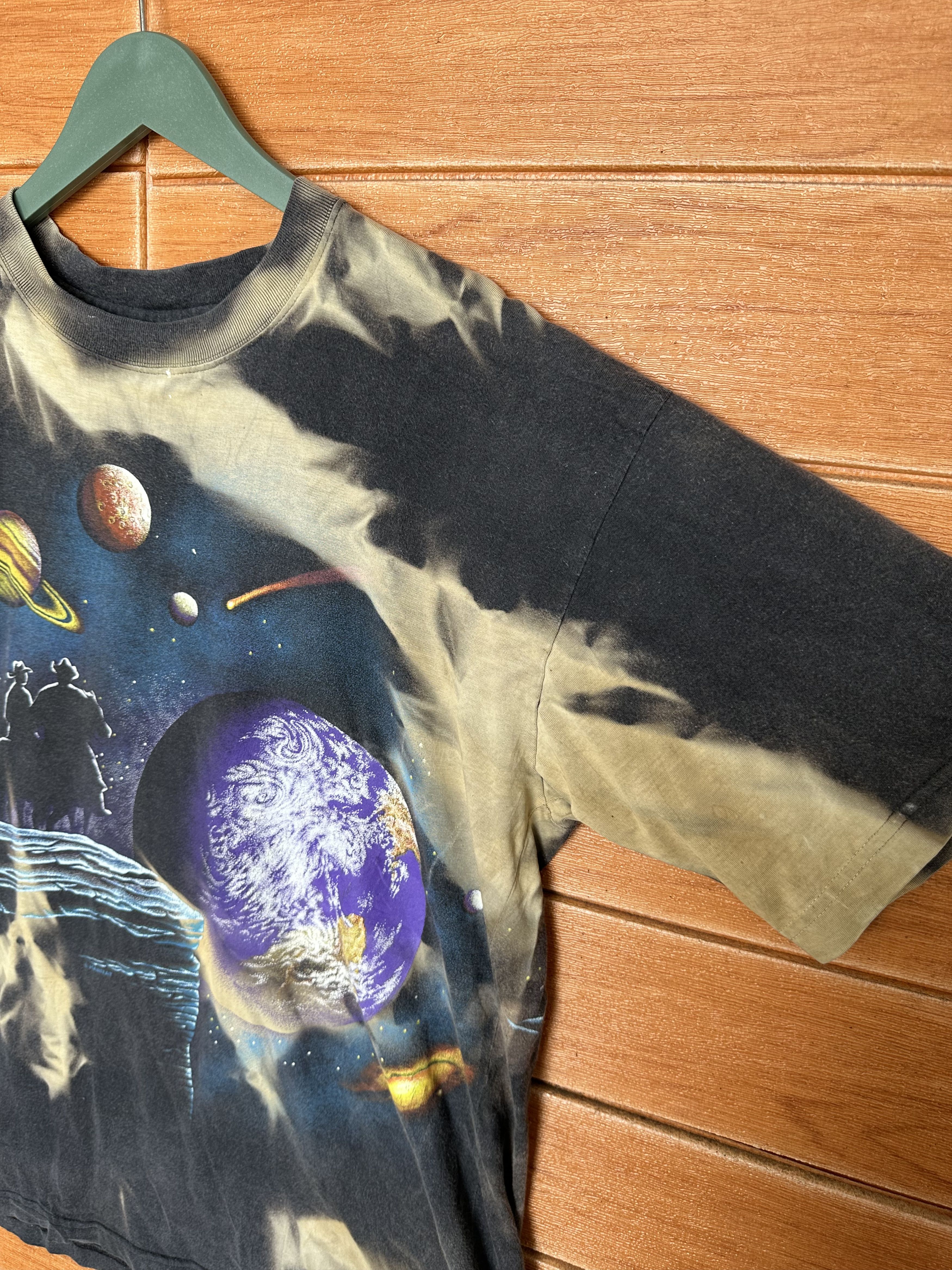 Vintage Vintage 90s Habitat "Planet & Solar System" AOP T-Shirt Size US M / EU 48-50 / 2 - 6 Thumbnail