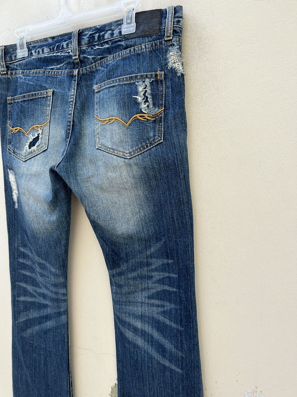 Japanese Brand × Vanquish × Vintage Vintage FUGA Japan Rips Distress Denim Flare Jeans Size US 31 - 17 Thumbnail