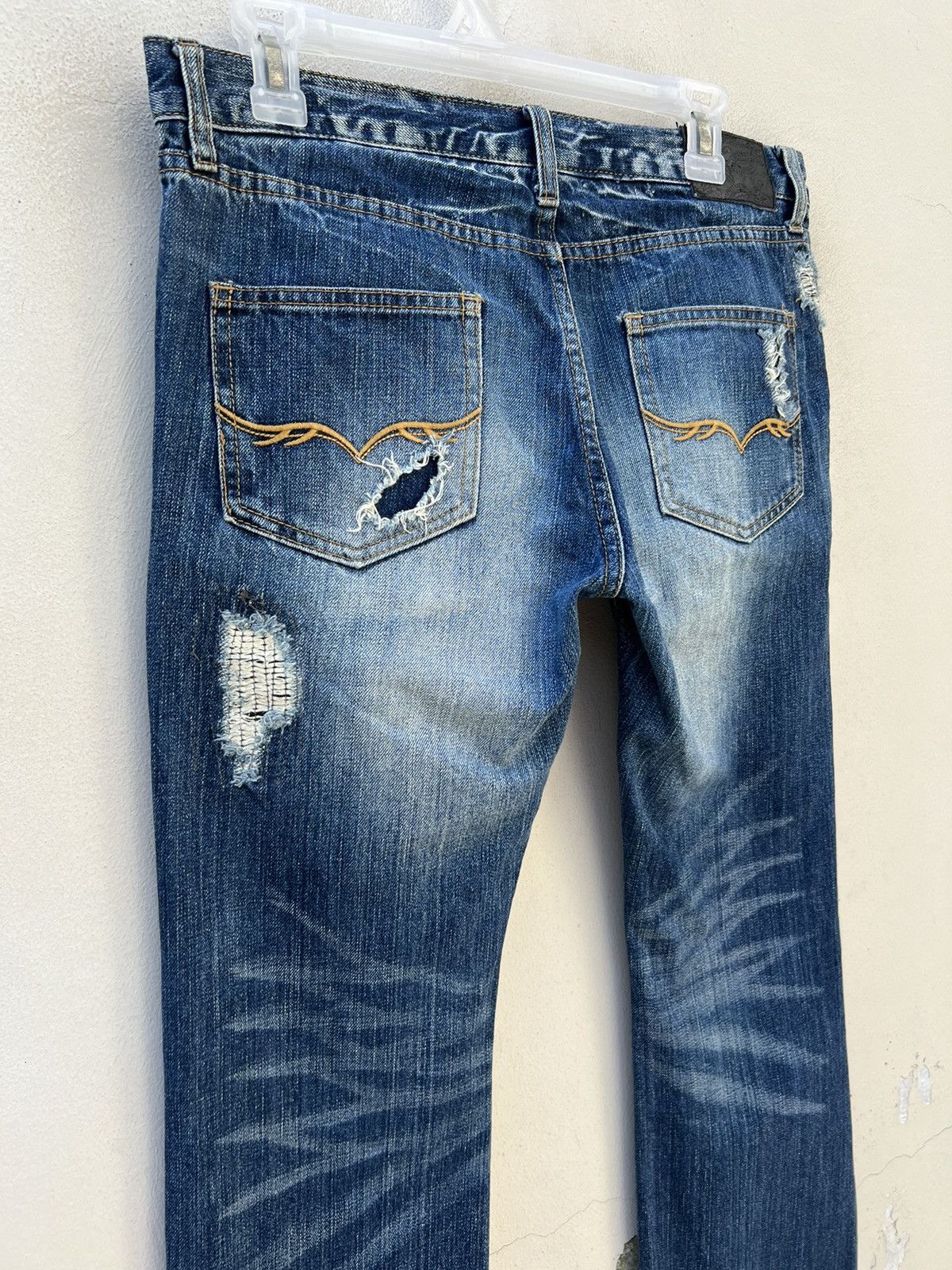 Japanese Brand × Vanquish × Vintage Vintage FUGA Japan Rips Distress Denim Flare Jeans Size US 31 - 15 Thumbnail