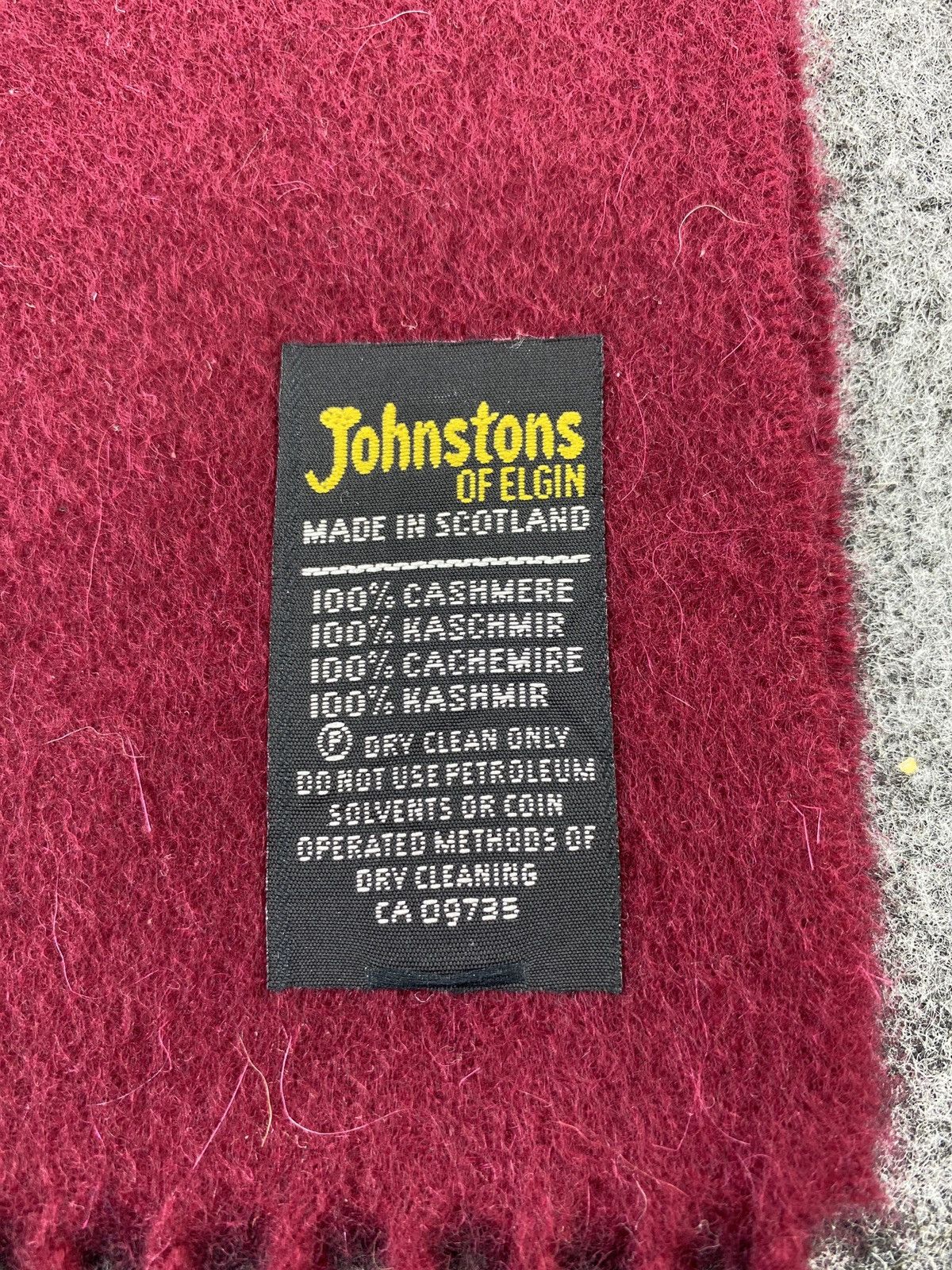 Johnstons Of Elgin JOHNSTONS OF ELGIN Scarf / Muffler / Neckwear -T095 Size ONE SIZE - 4 Thumbnail